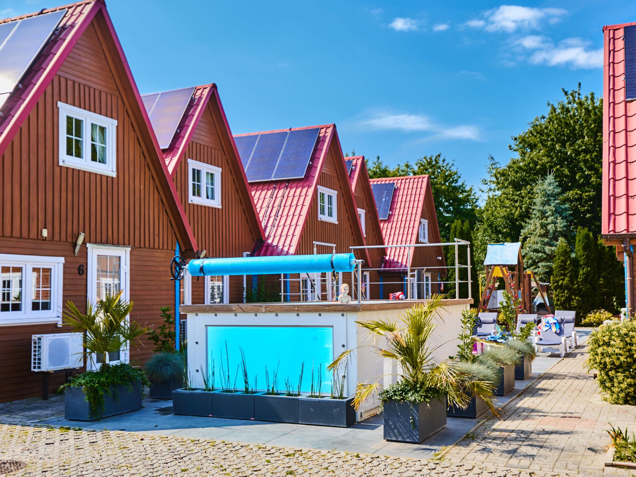 "Boathouse" mit Schwimmbad