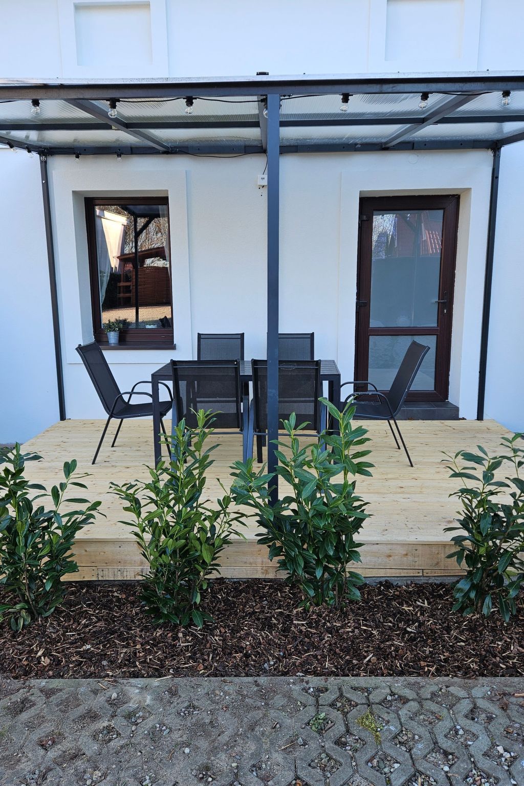 "Kapitanski" mit Schwimmbad-Image-tags.info