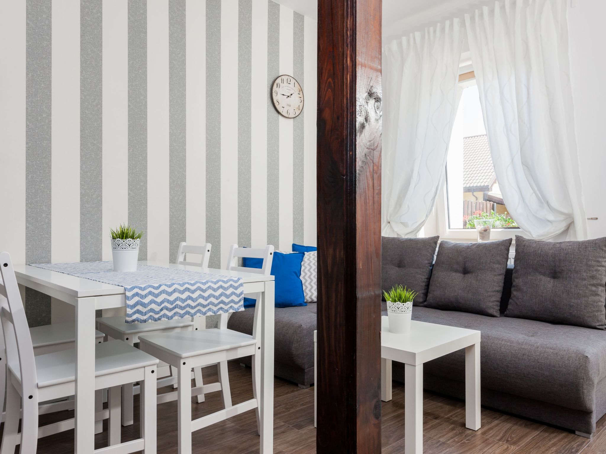 "Apartment1" mit Gemeinschaftspool-Image-tags.info