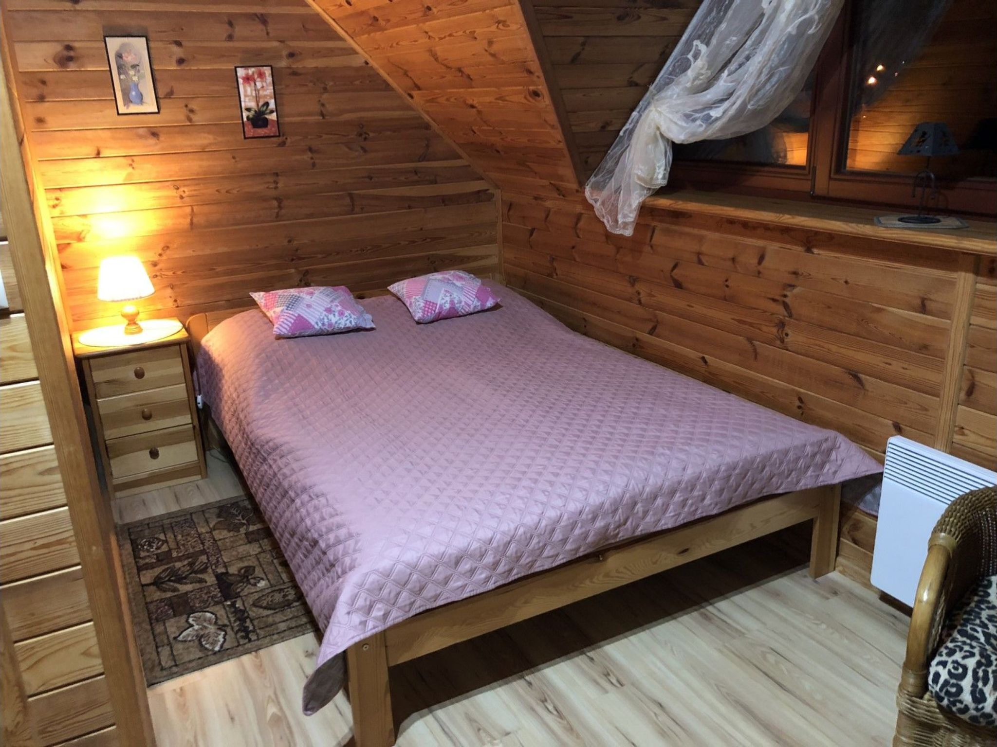 Willa Kinga z kominkiem - Binnen