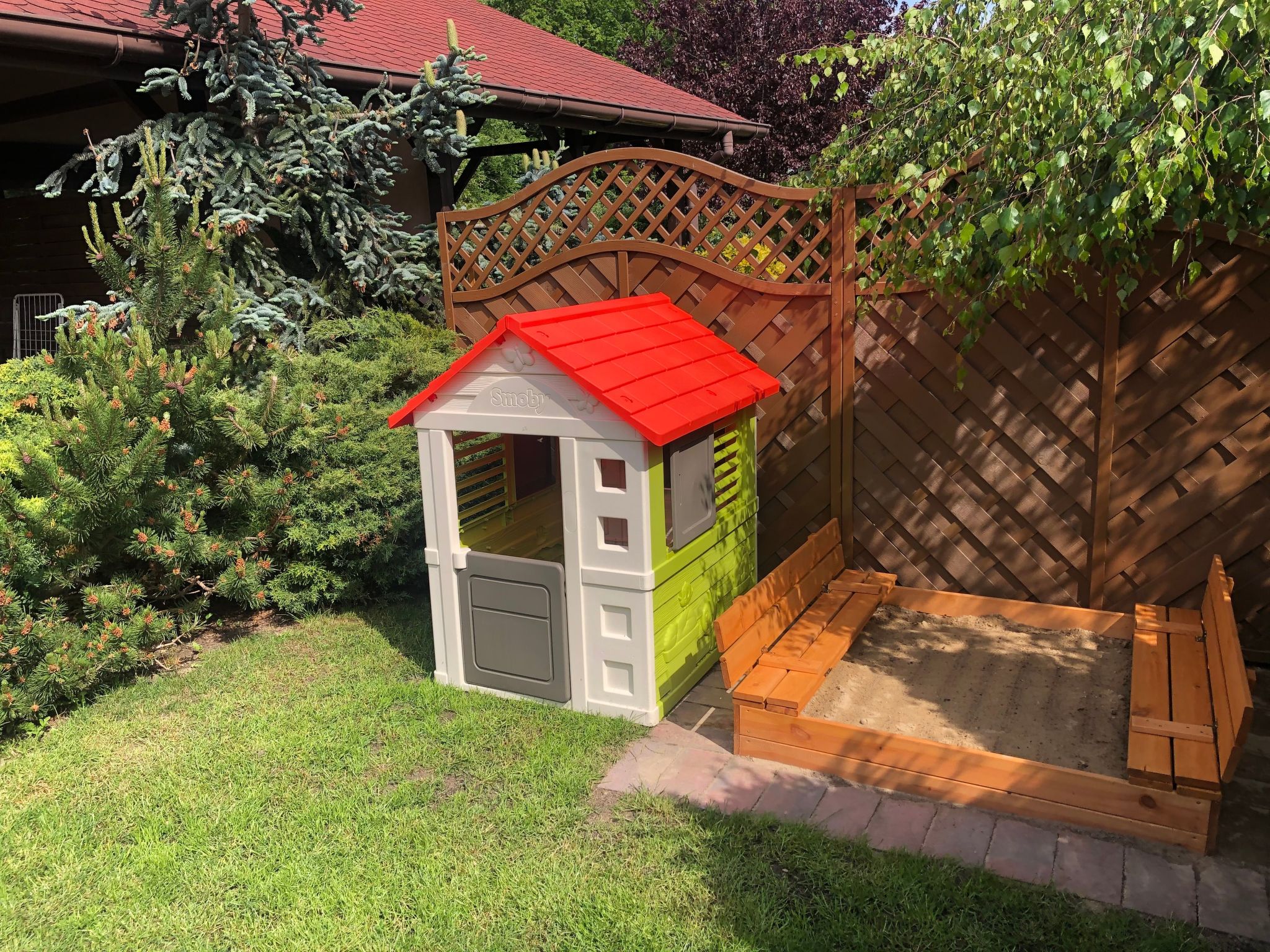 Willa Kinga z kominkiem - Buiten