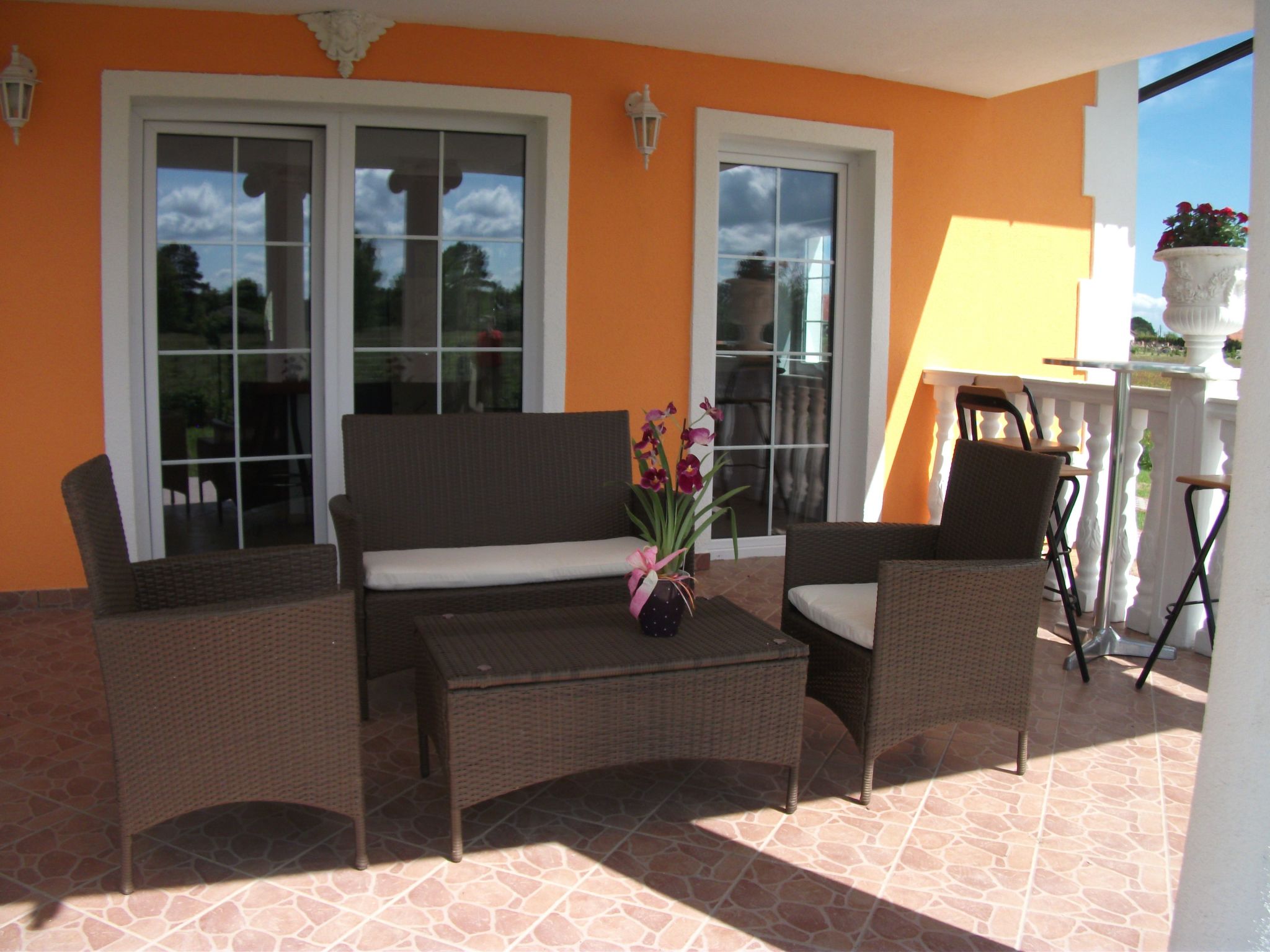 Freistehendes Ferienhaus Orange für 10 Personen-Binnen