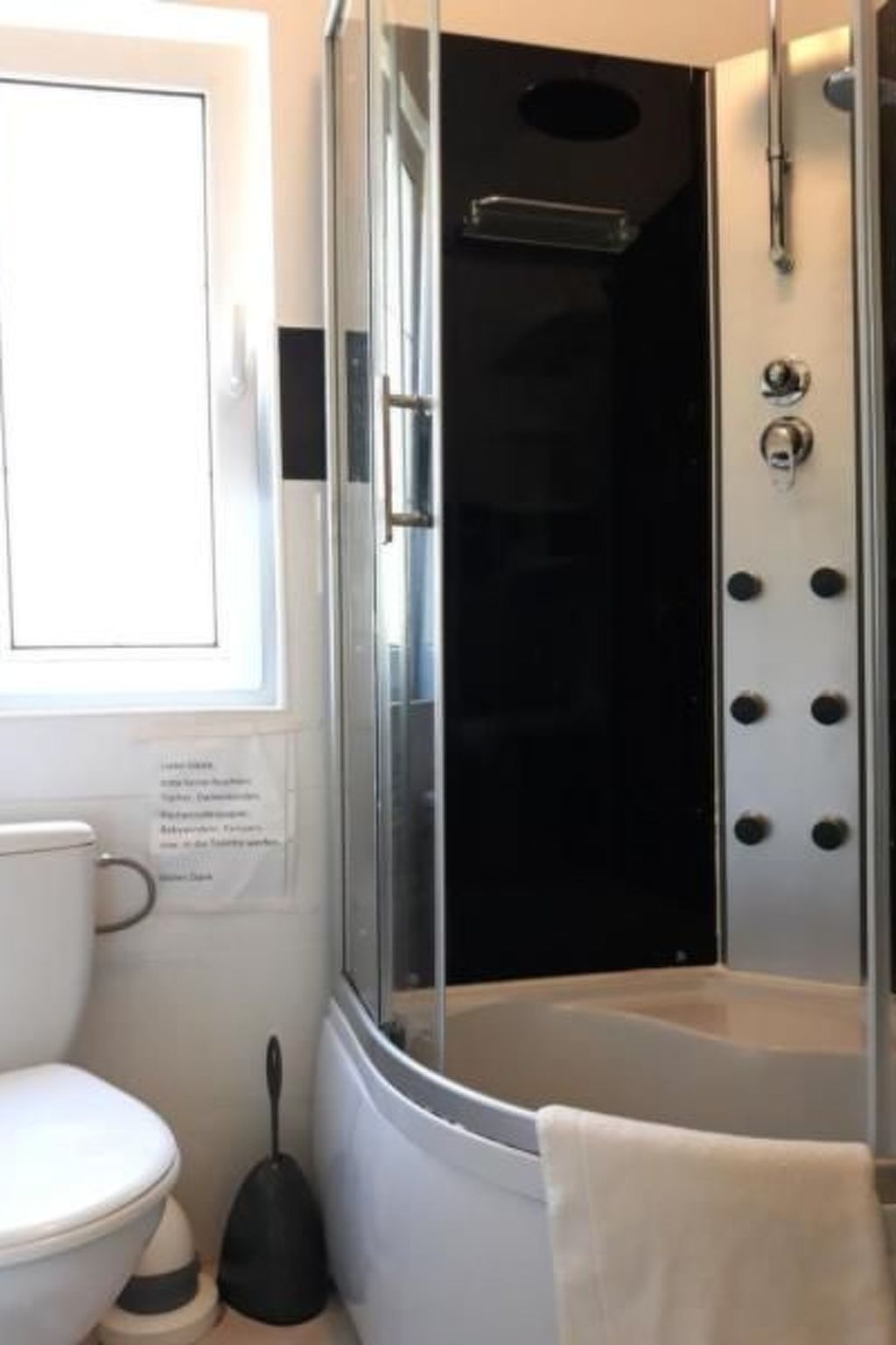 In Nowe Warpno direkt am Wasser-Image-tags.info