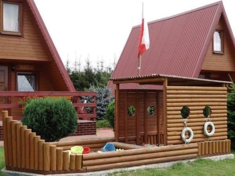6-persoons vakantiehuis in Dzwirzyno met uitzicht op het water in Dzwirzyno
