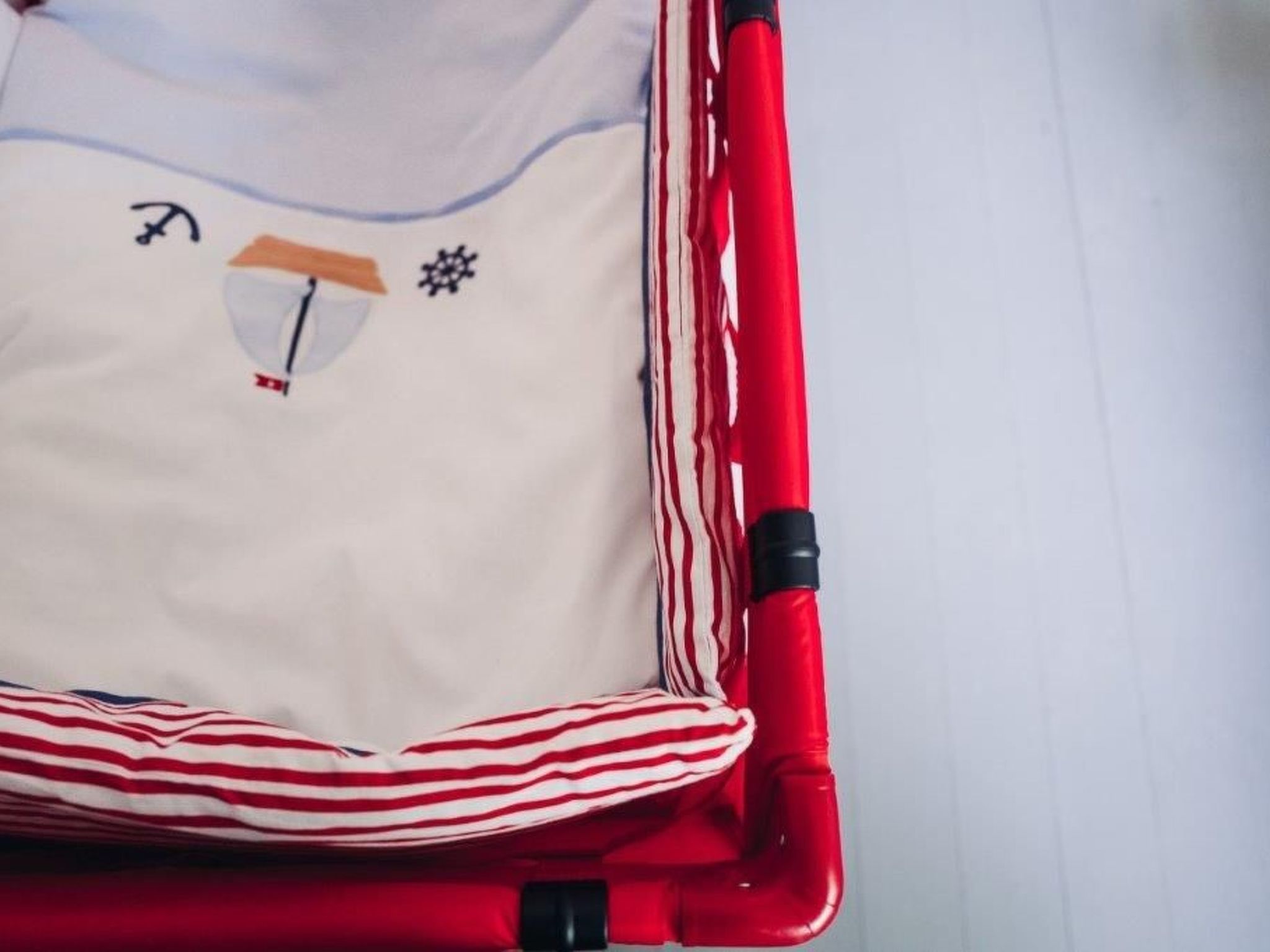 Marine Cottages mit Hund-Binnen