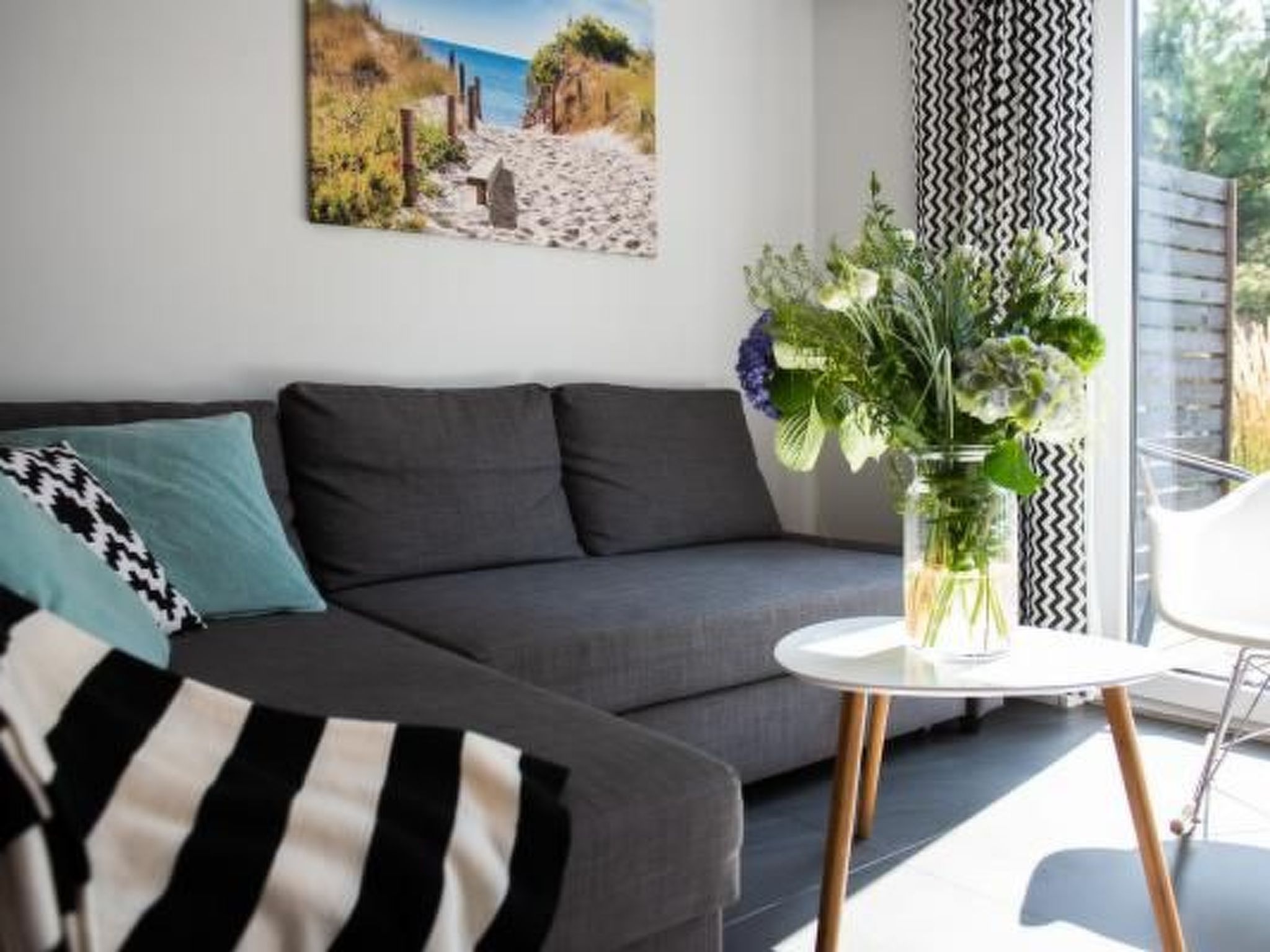 Mit privater Terrasse-Binnen