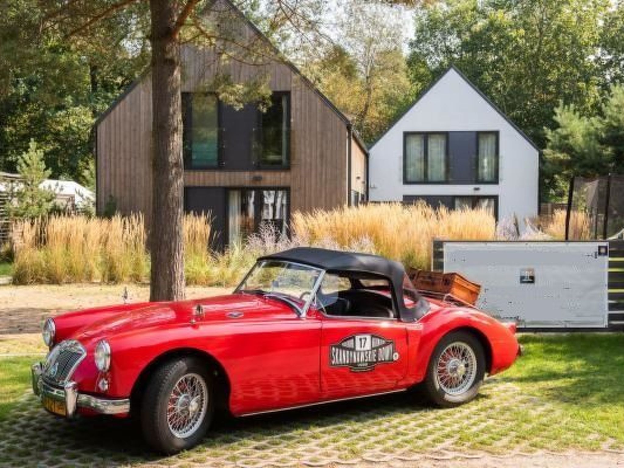 Mit privater Terrasse-Binnen