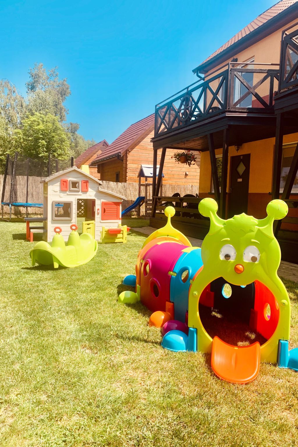 Ferienhaus mit umzäuntem Garten in Niechorze (Polen) und 1 Hund erlaubt