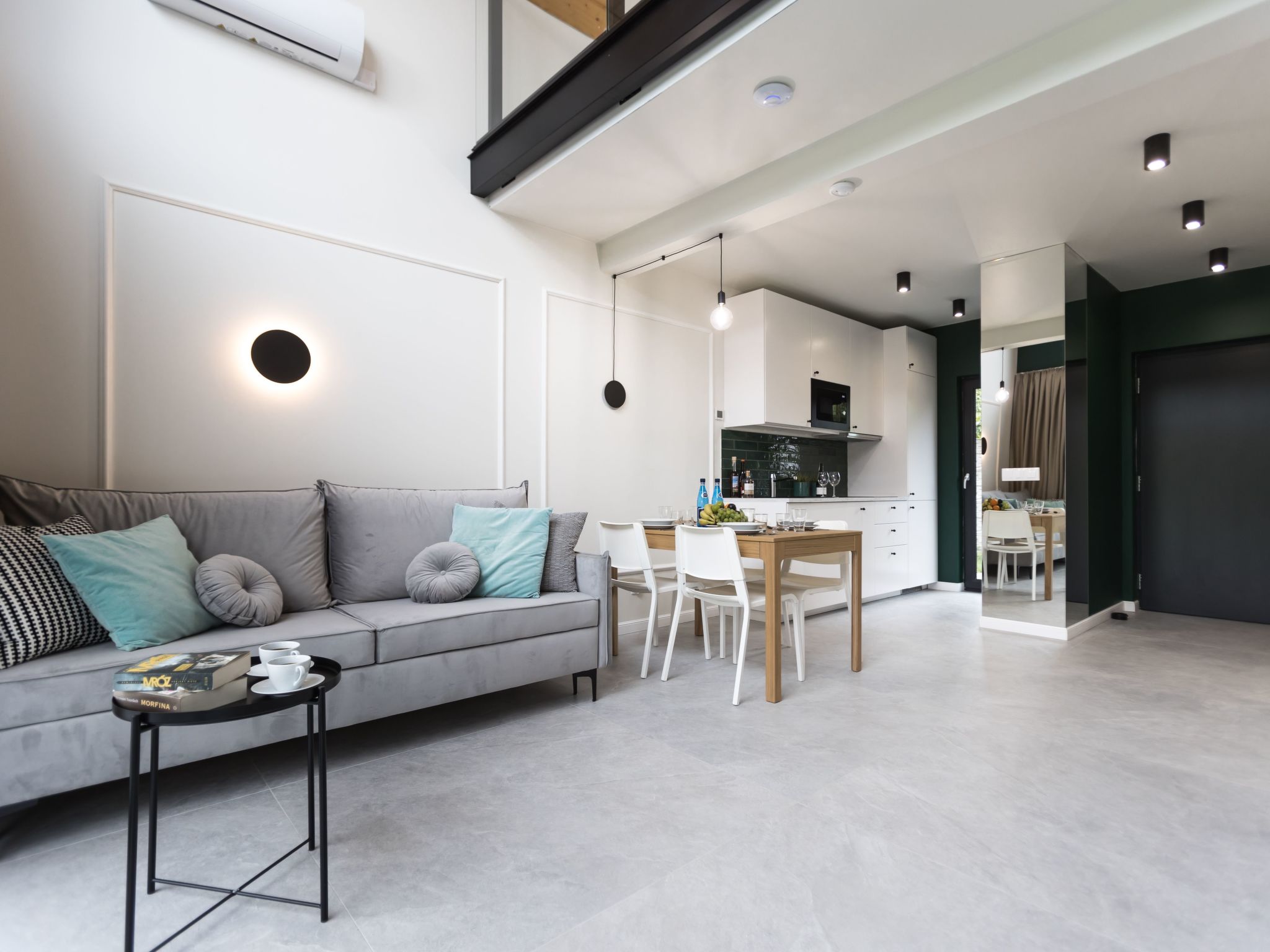 Schönes Ferienhaus in Niechorze mit Großem Grill - Drinnen