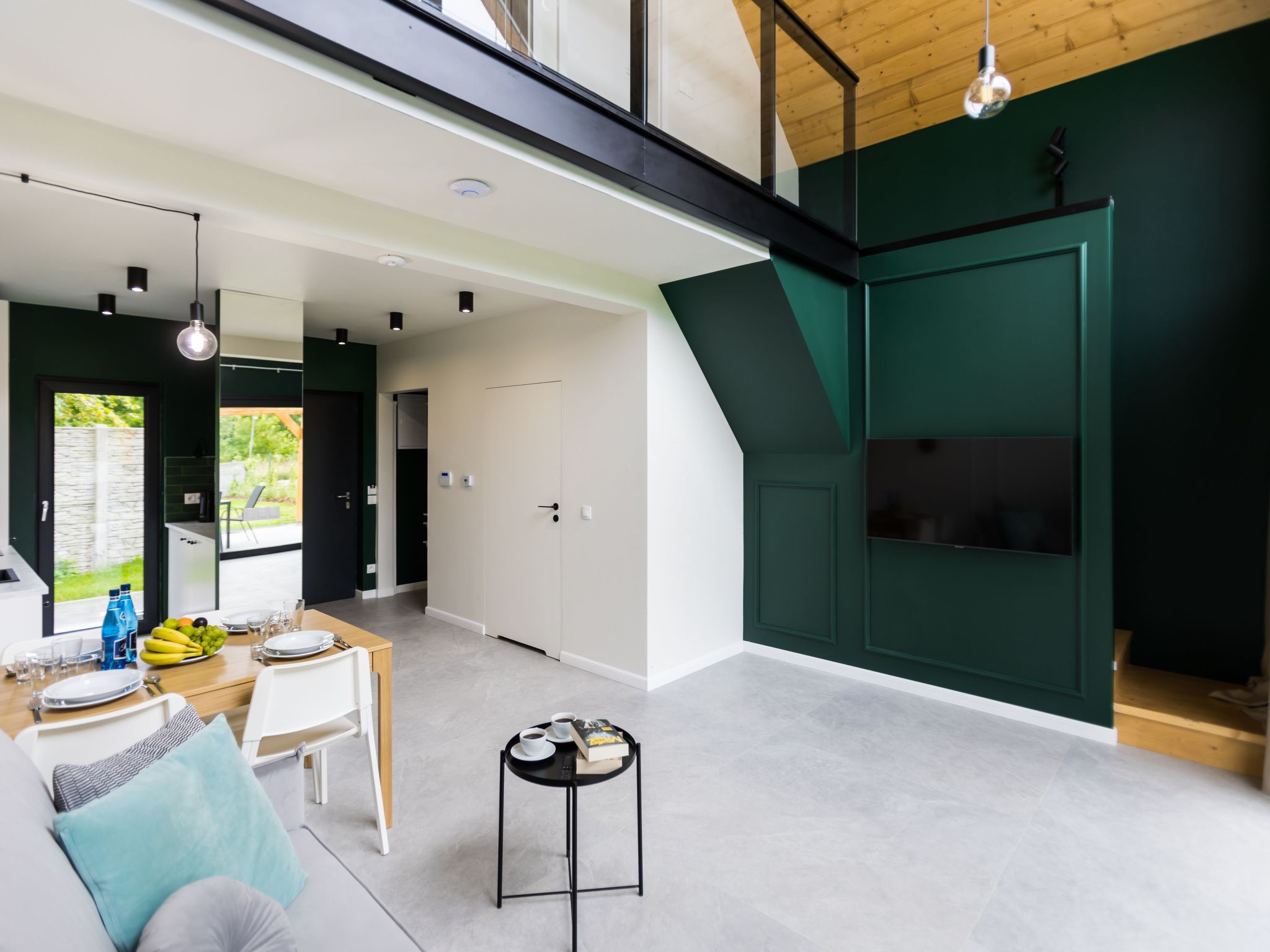 Schönes Ferienhaus in Niechorze mit Großem Grill - Drinnen