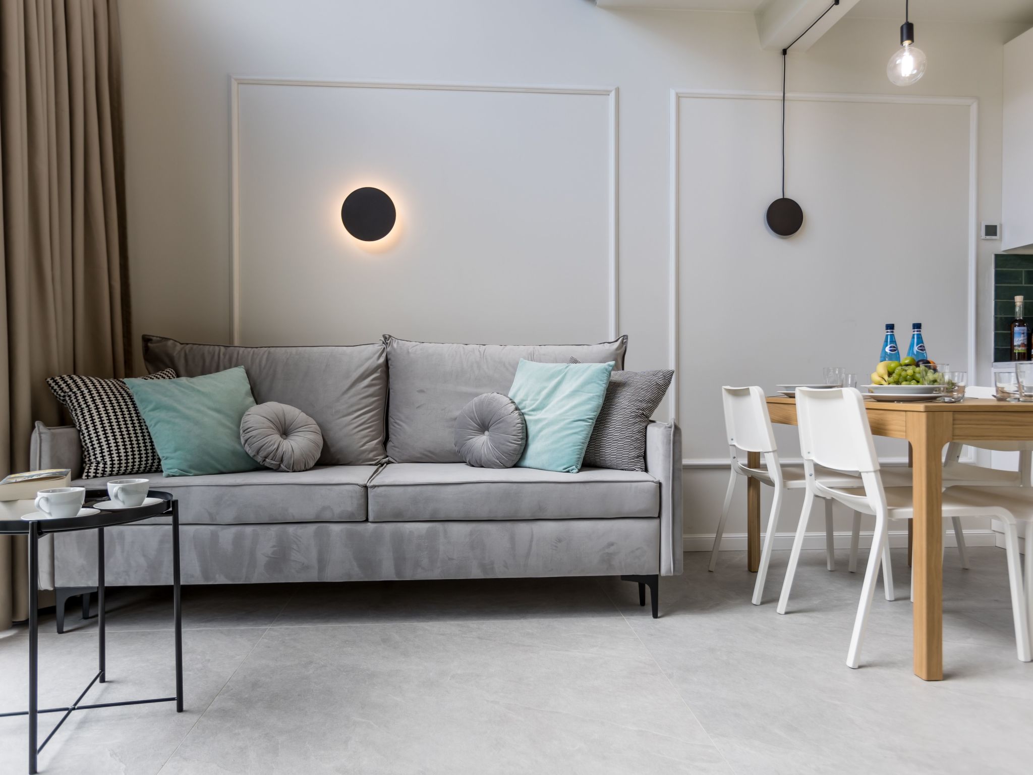 Schönes Ferienhaus in Niechorze mit Großem Grill - Drinnen