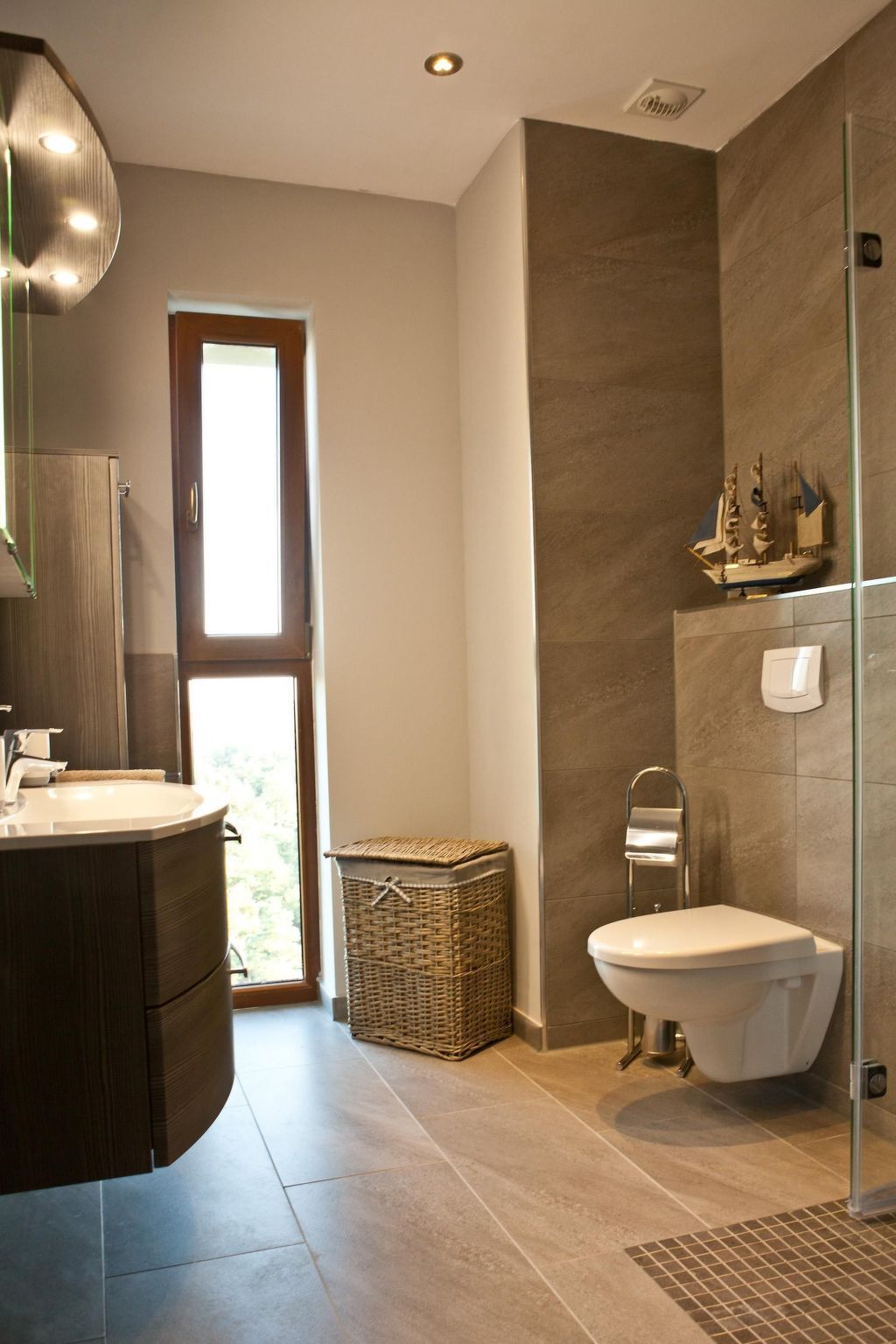 Wohnung mit Panoramaverglasung und Meerblick - Binnen