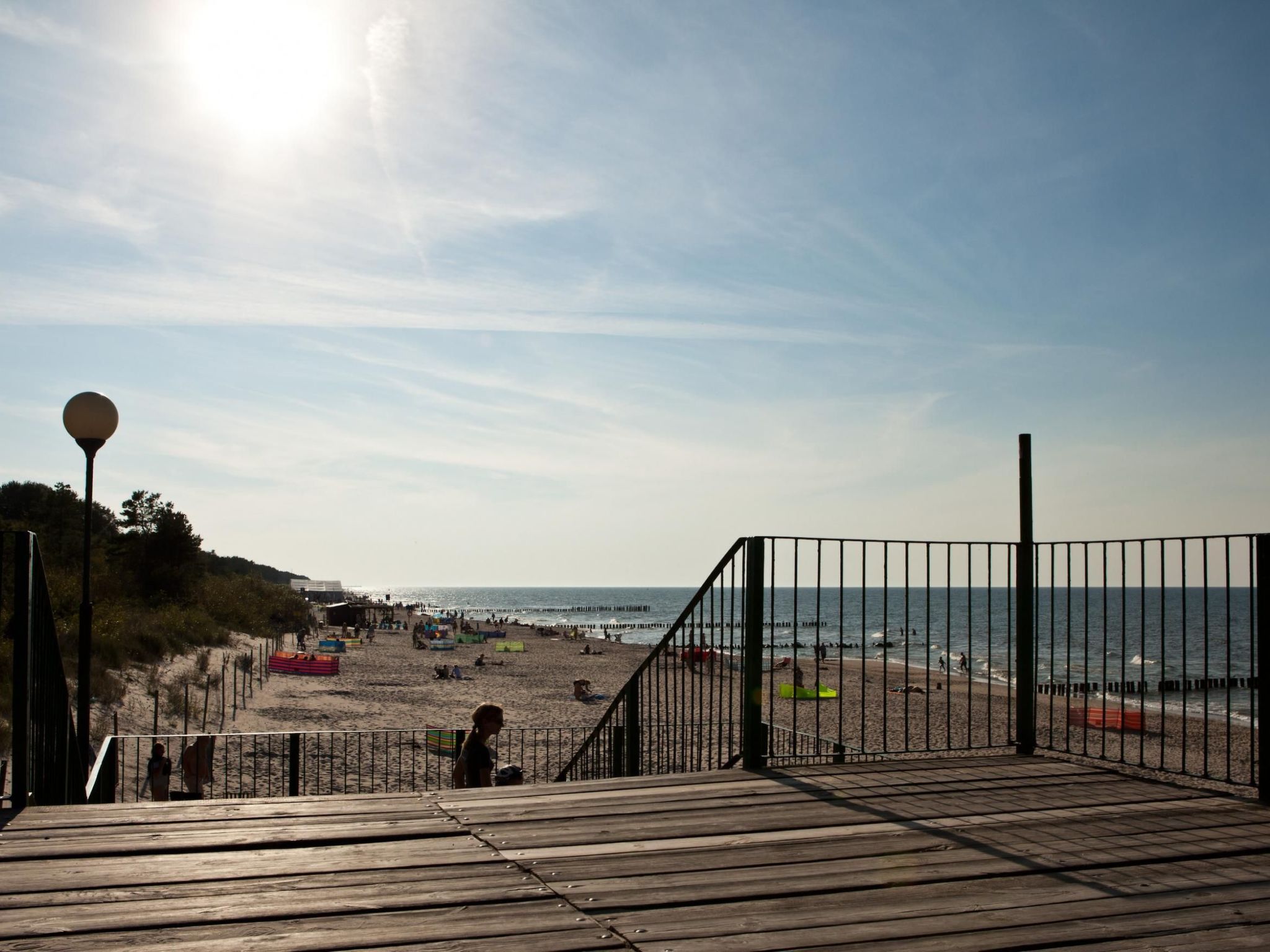 Wohnung mit Panoramaverglasung und Meerblick - Buiten