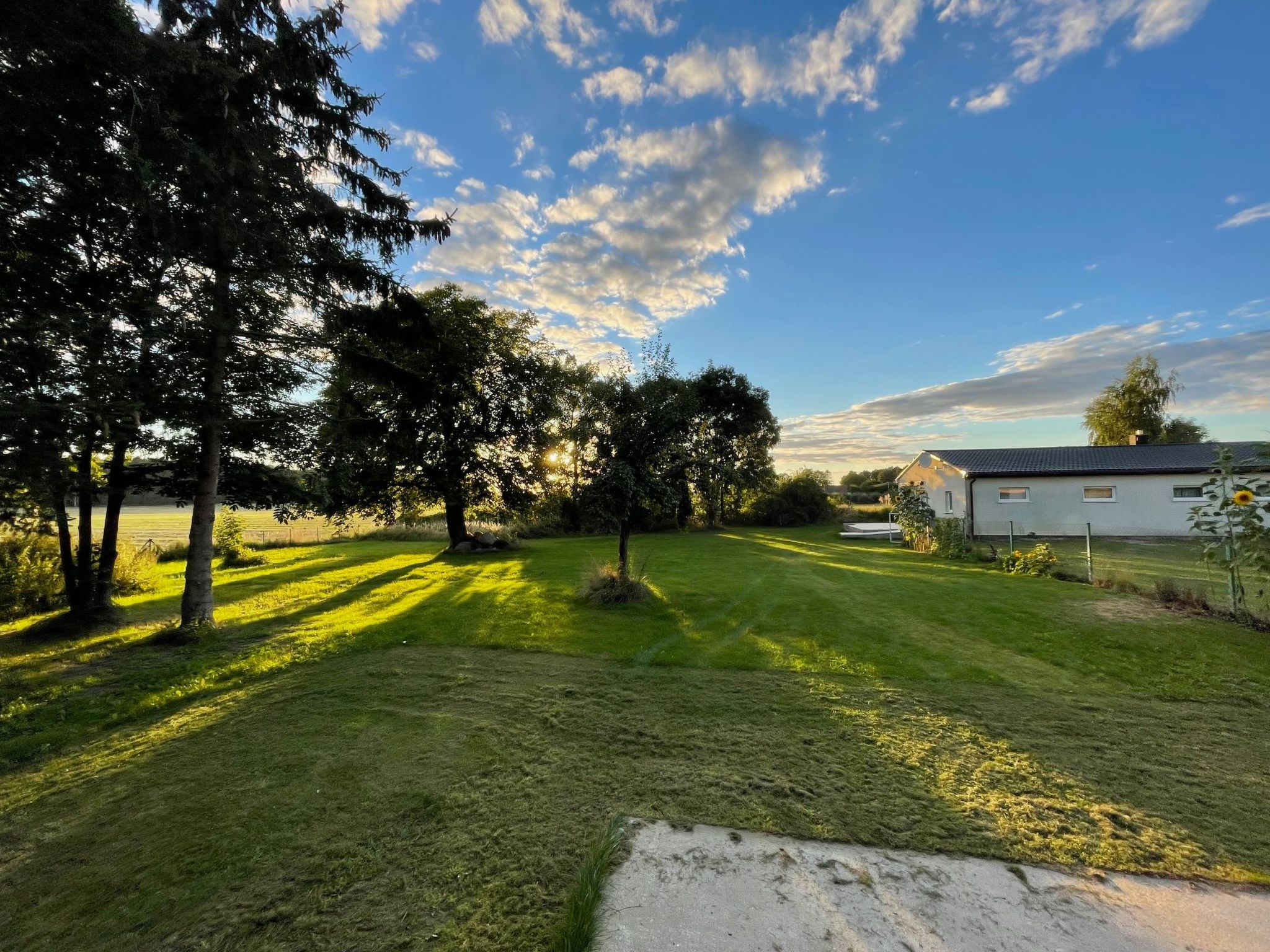 In Rozwarowo mit Schöner Terrasse - Buiten