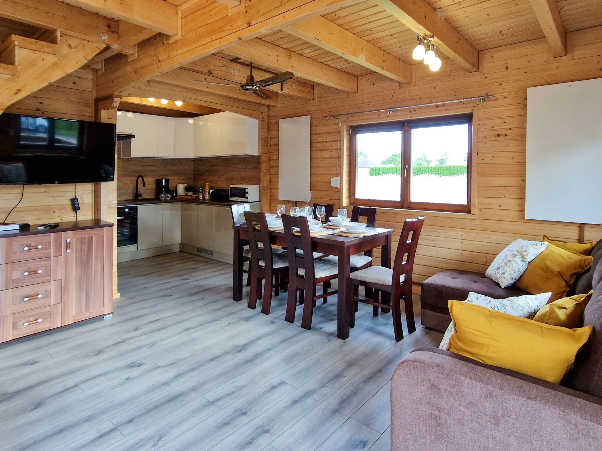 Landhaus mit Garten, Grill und Terrasse-Image-tags.info