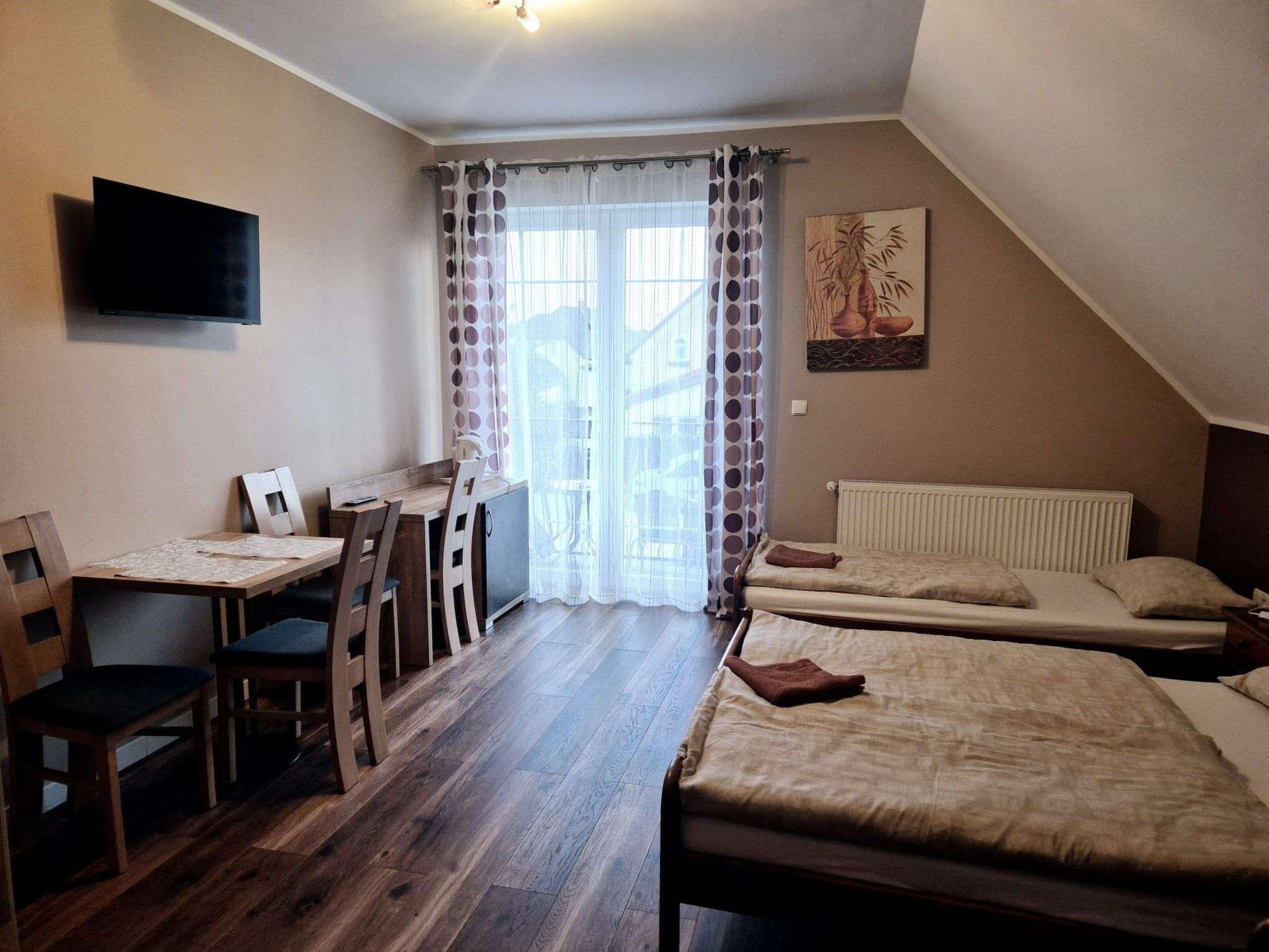 Mit Wasserblick-Binnen