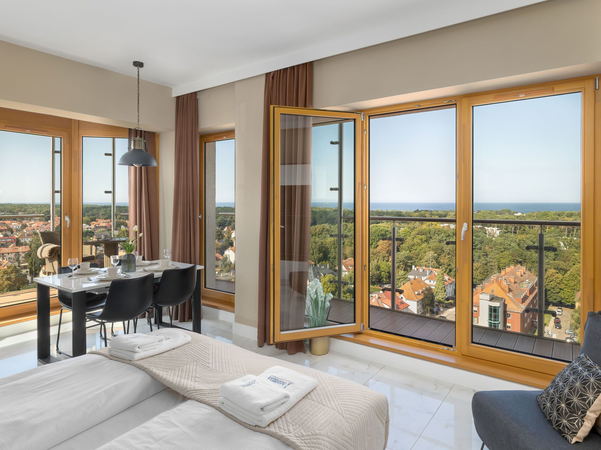 "Platan Tower 114"-Image-tags.info