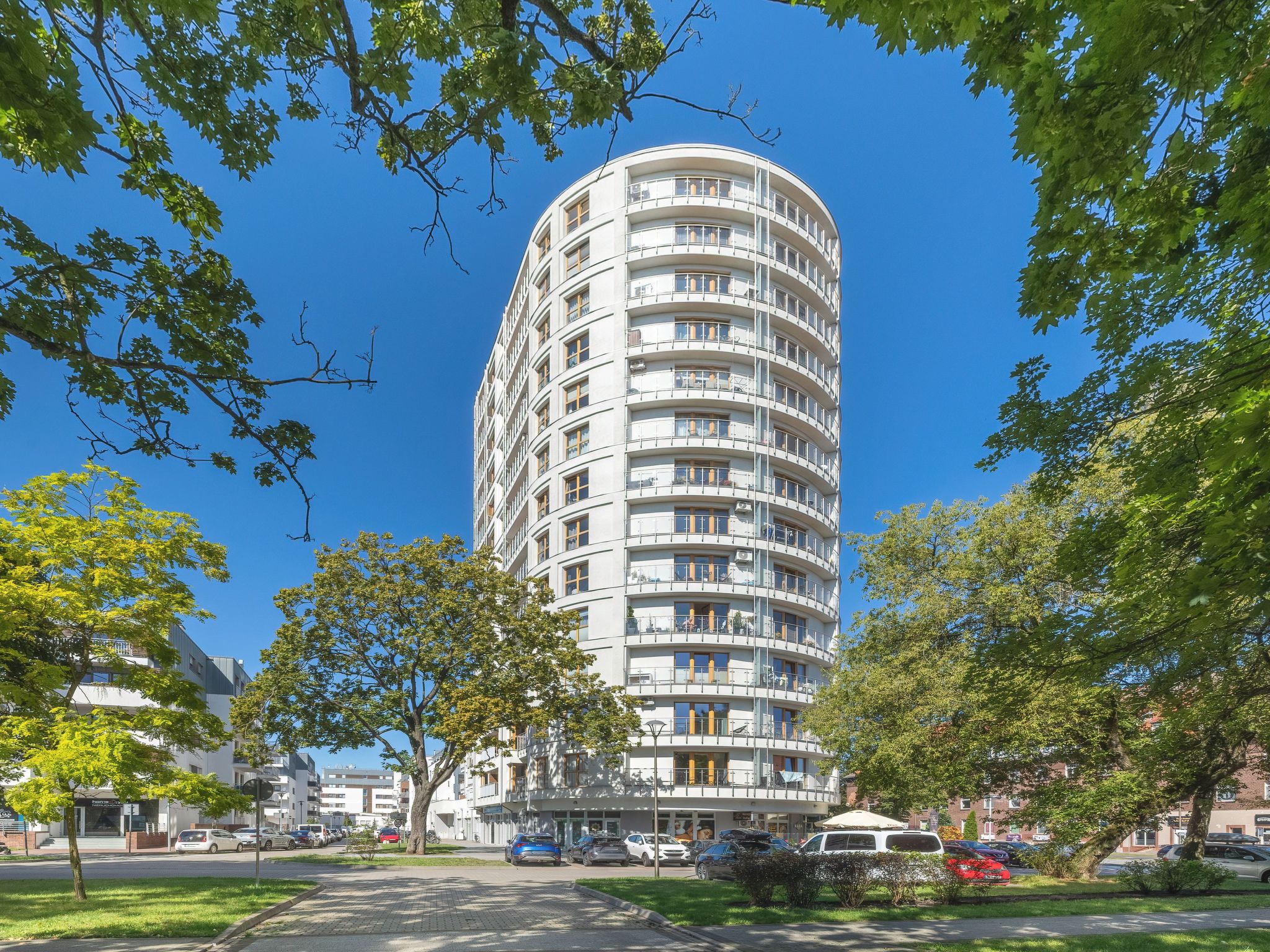 "Platan Tower 113"-Image-tags.info