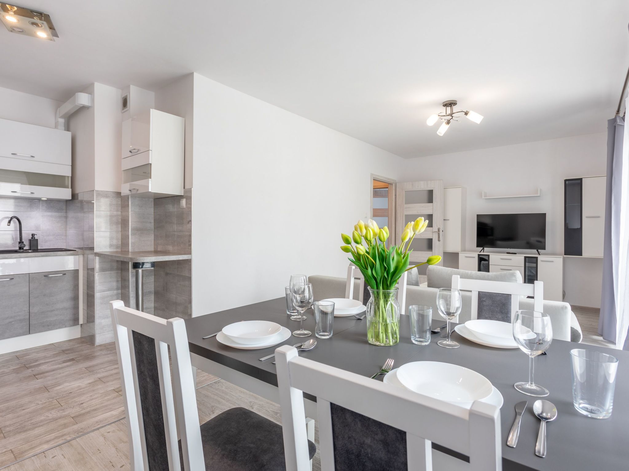 Kitchen / Dining Room