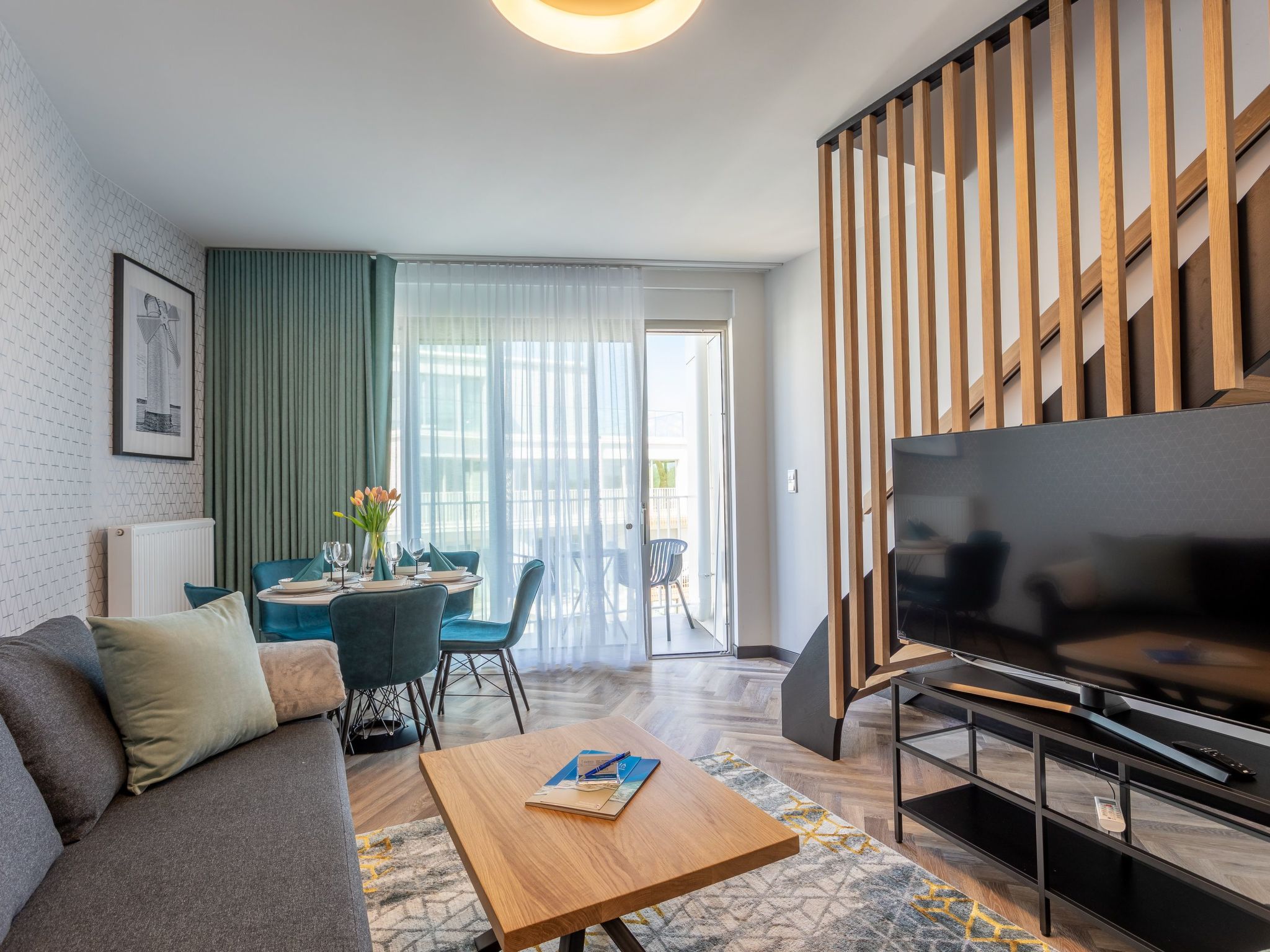 Topmoderne Ferienwohnung Albus 419 — Living Room (1 of 13)