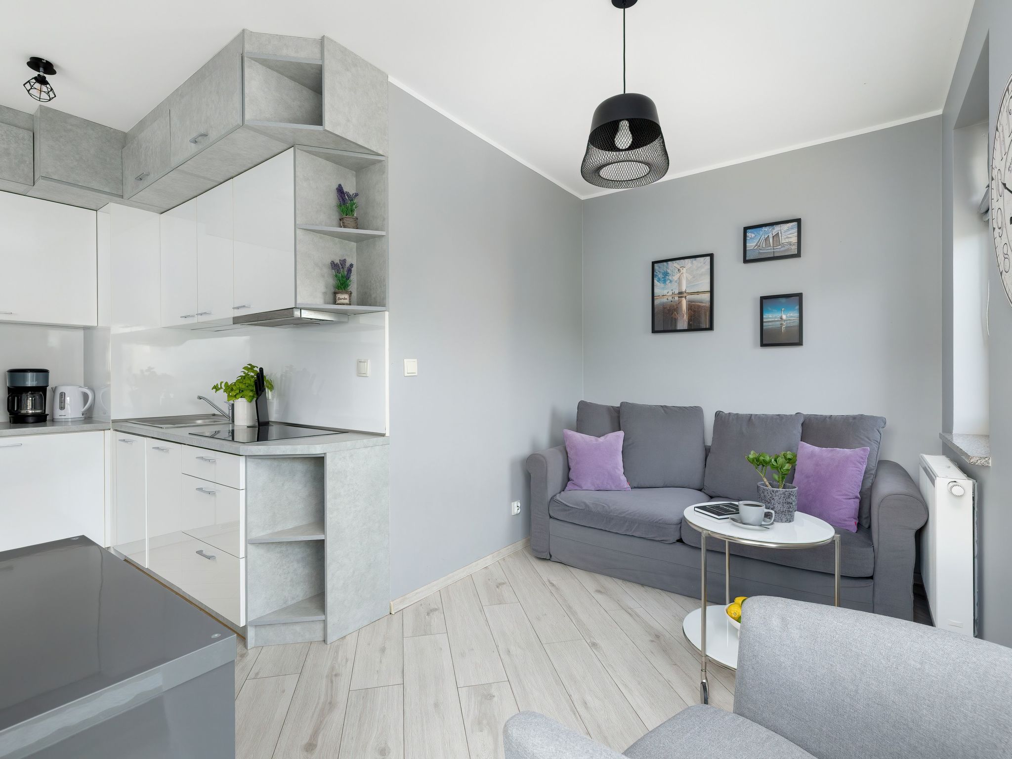 Apartment Ambria III-Image-tags.info