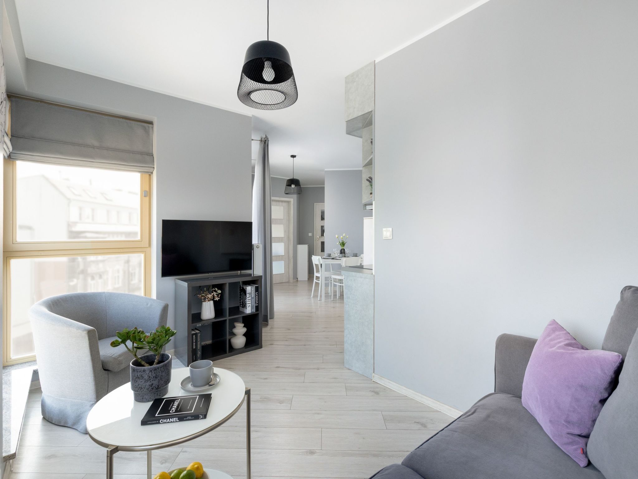 Apartment Ambria III-Image-tags.info