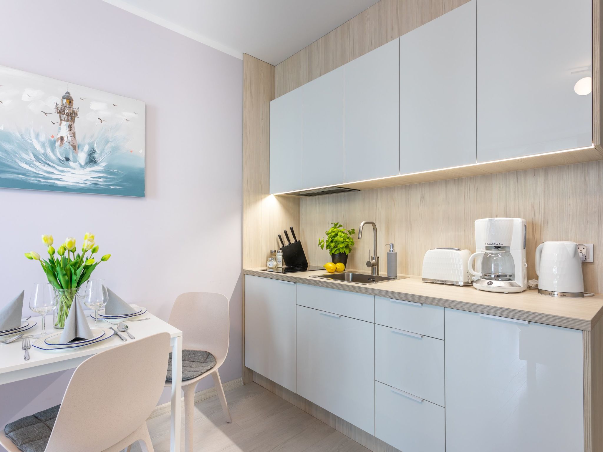 Kitchen / Dining Room