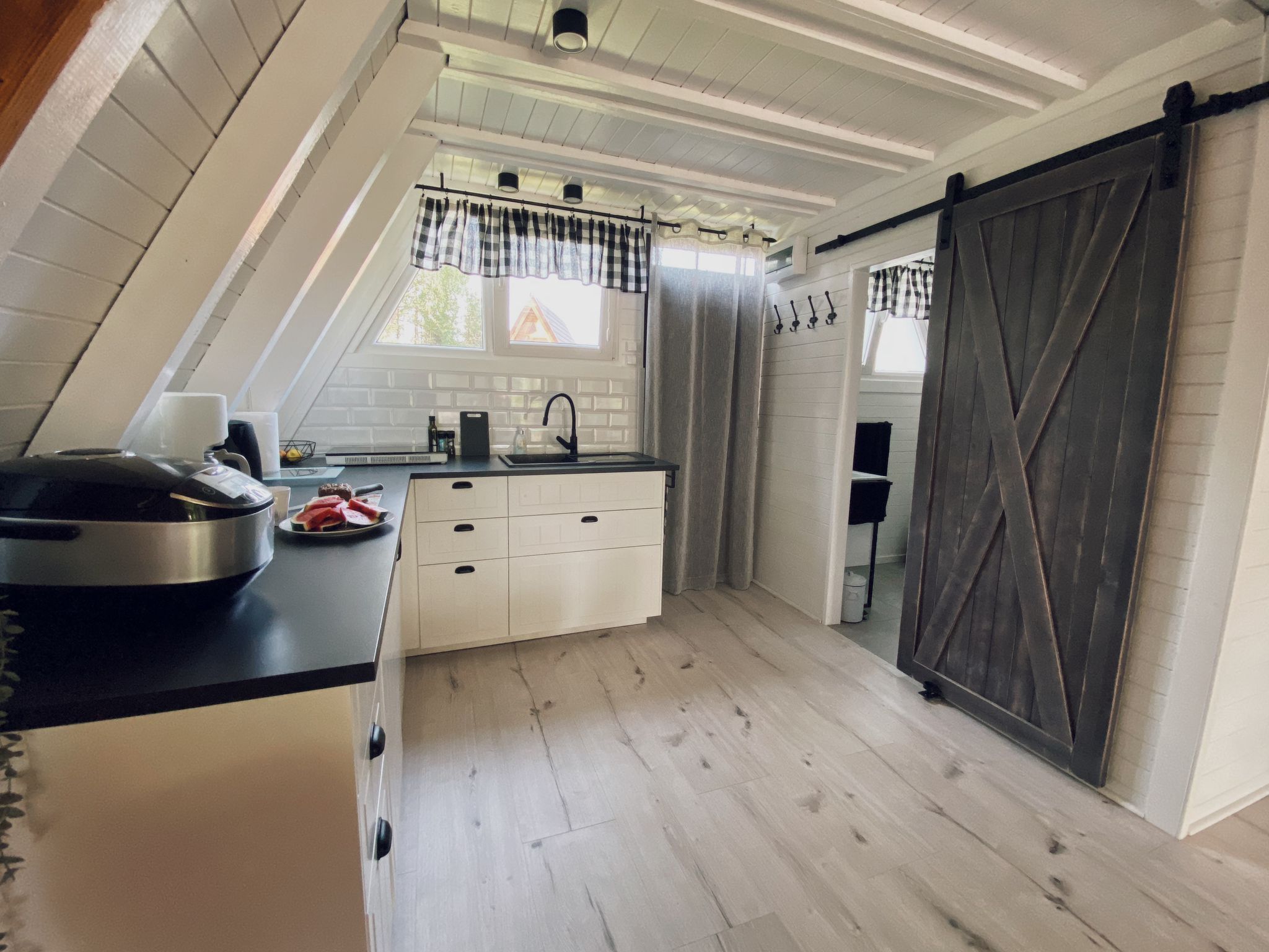 Dario-Image-tags.info