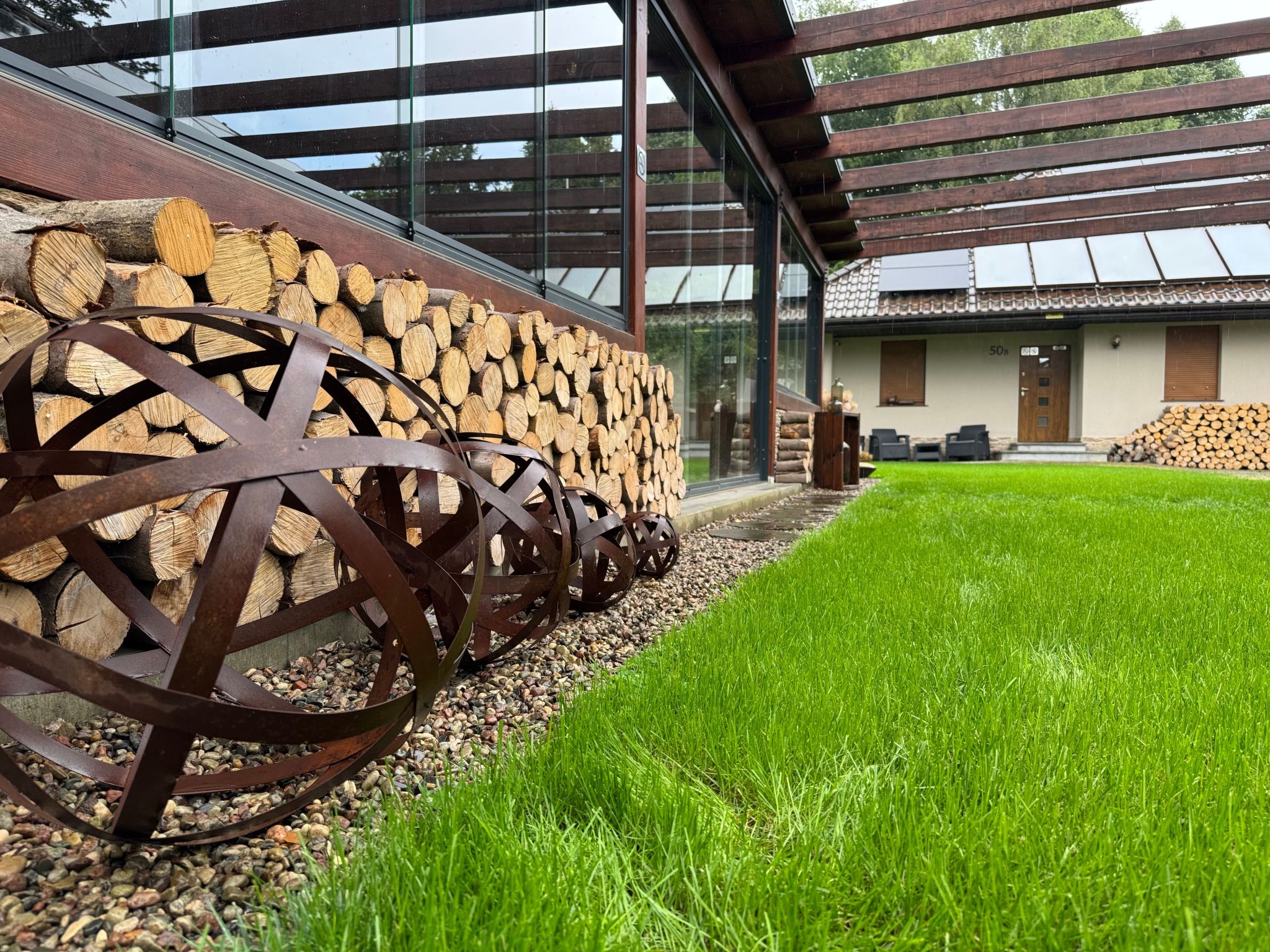 Mit Wasserblick-Binnen