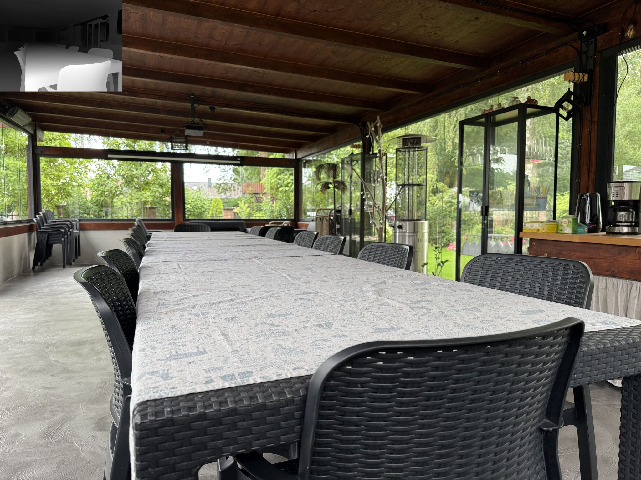 Mit Wasserblick-Binnen