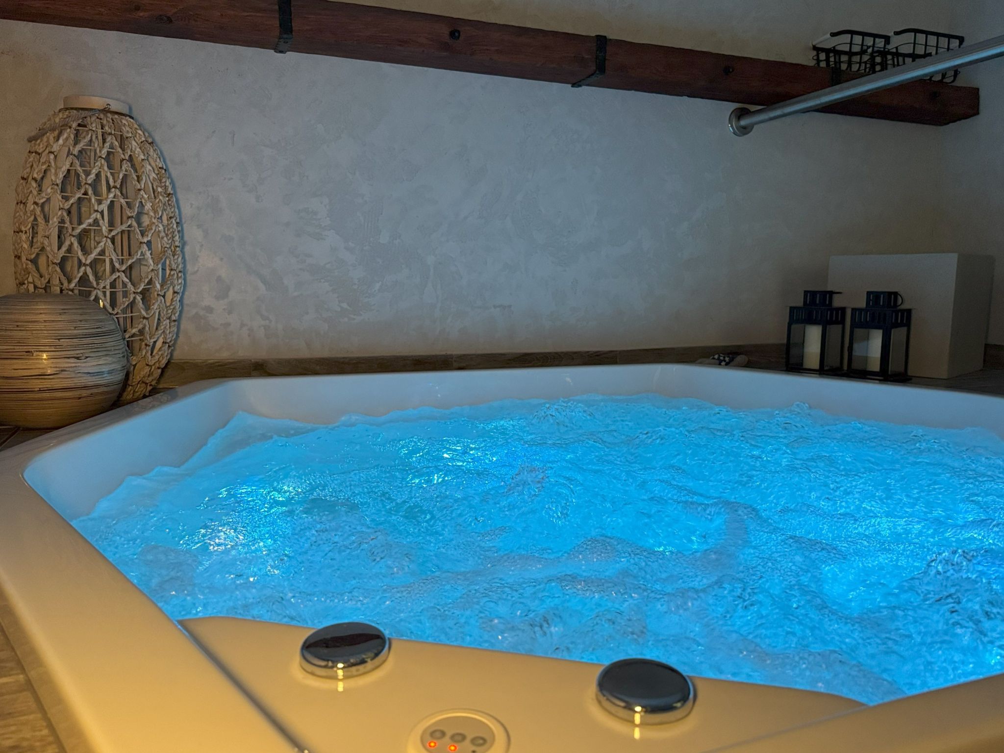 Mit Wasserblick-Binnen