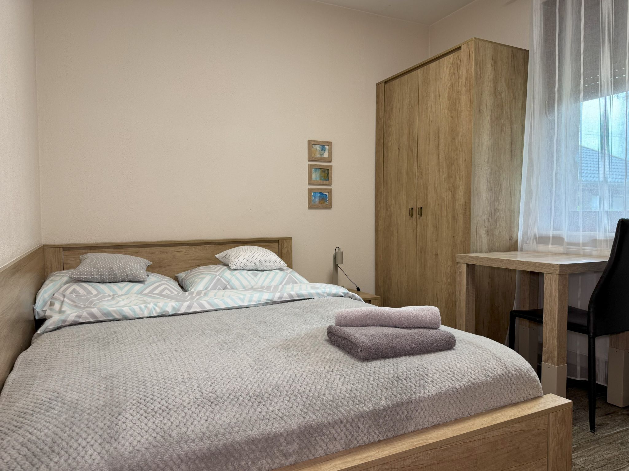 Mit Wasserblick-Binnen