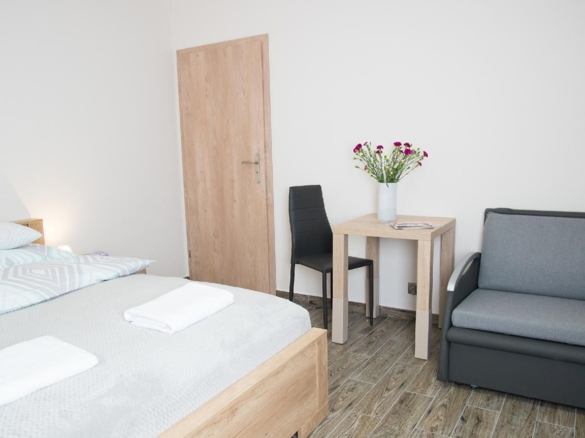 Mit Wasserblick-Binnen