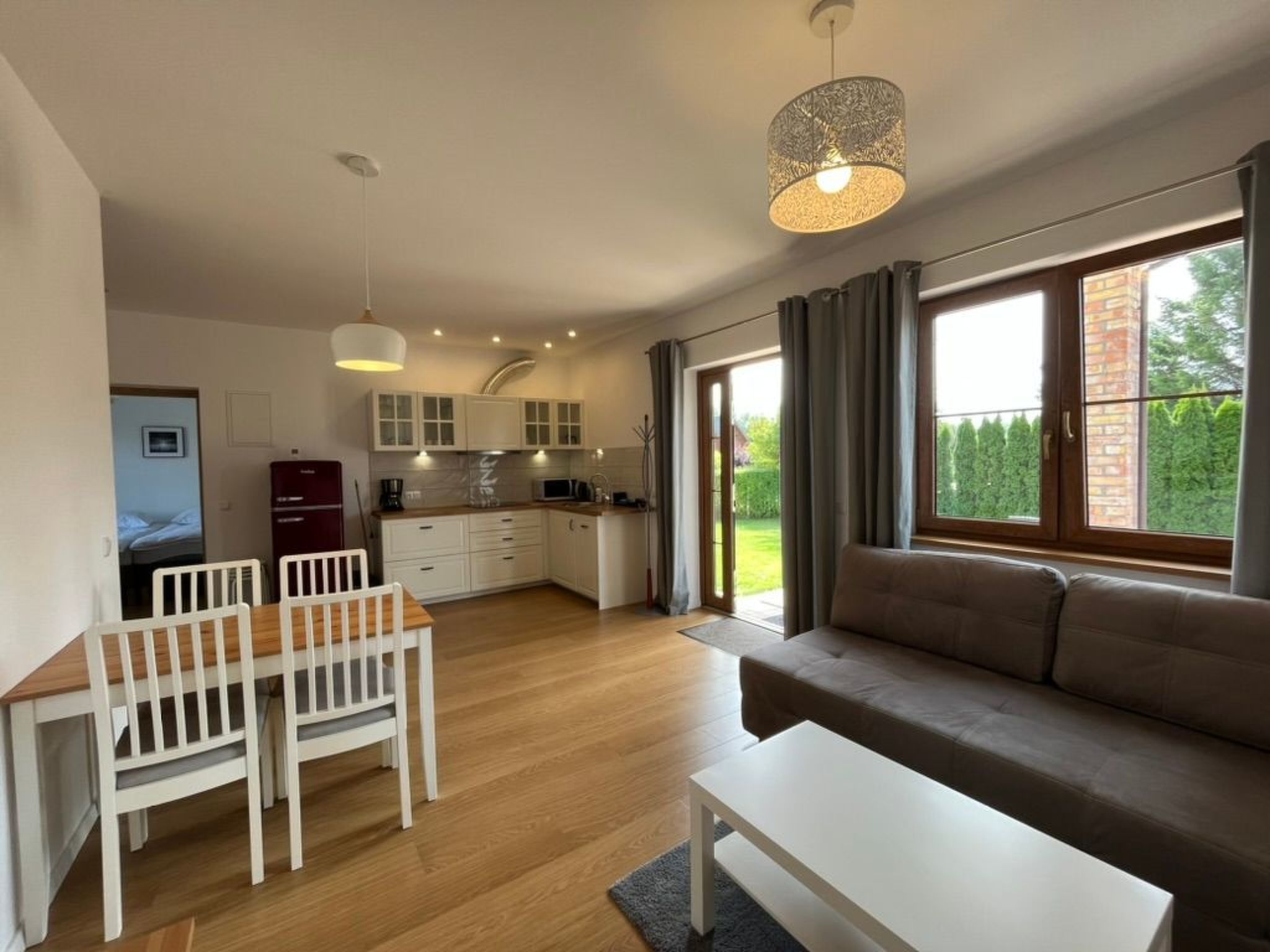 Komfortable Wohnung mit Garten, in der Nähe des Meeres-Binnen