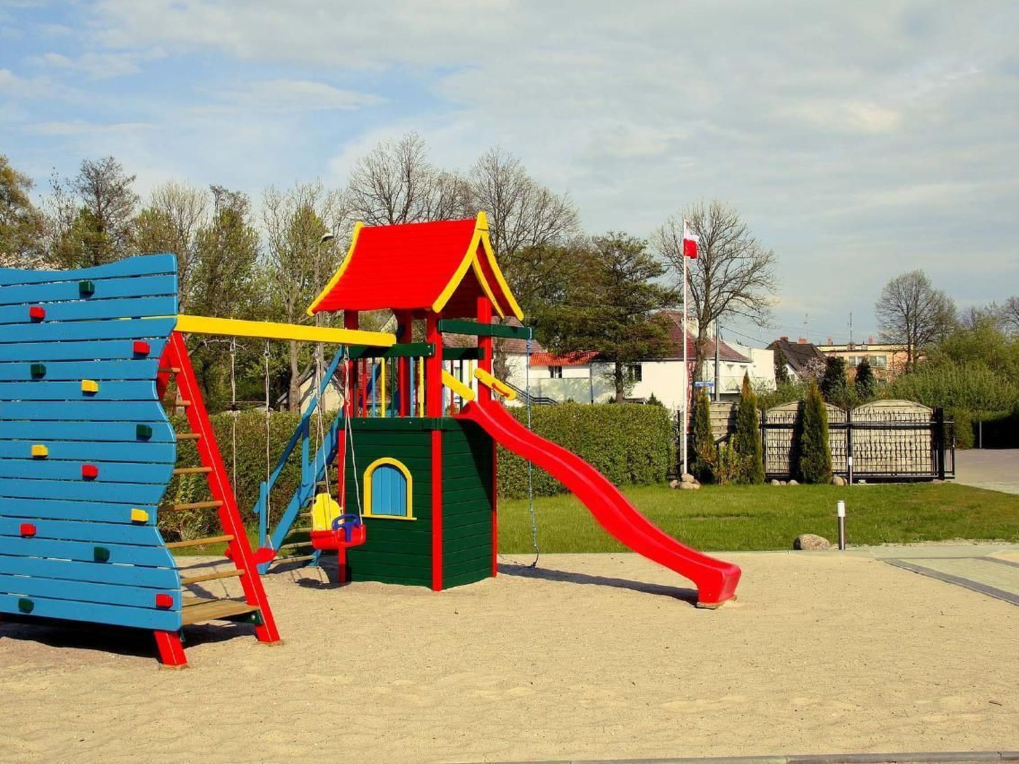 Wohnung mit Blick auf das Wasser-Image-tags.info