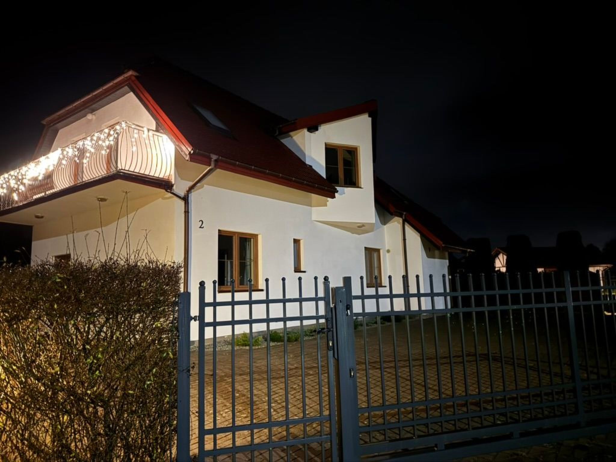 Wohnung mit Blick auf das Wasser-Image-tags.info