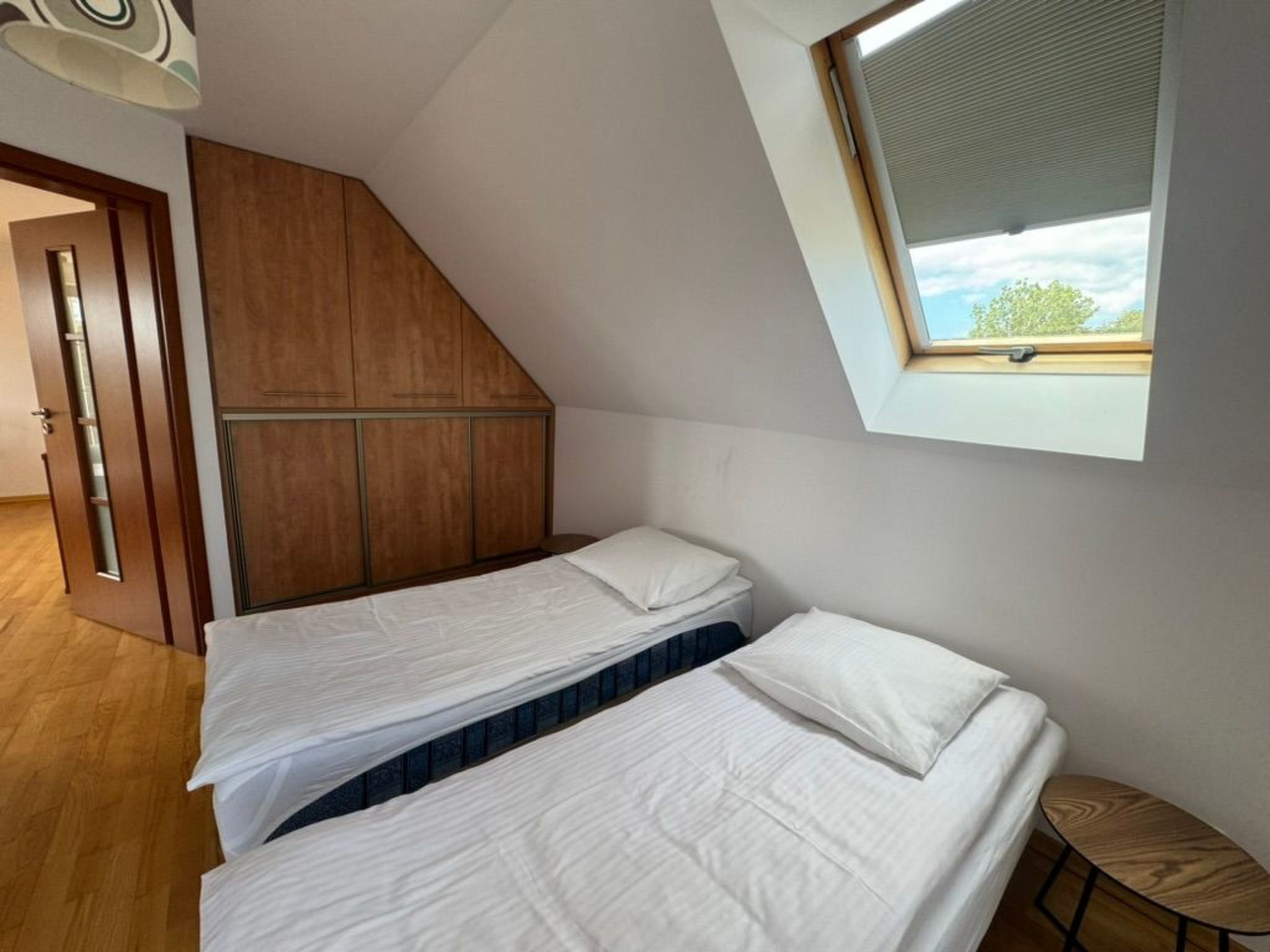 Wohnung mit Blick auf das Wasser-Image-tags.info