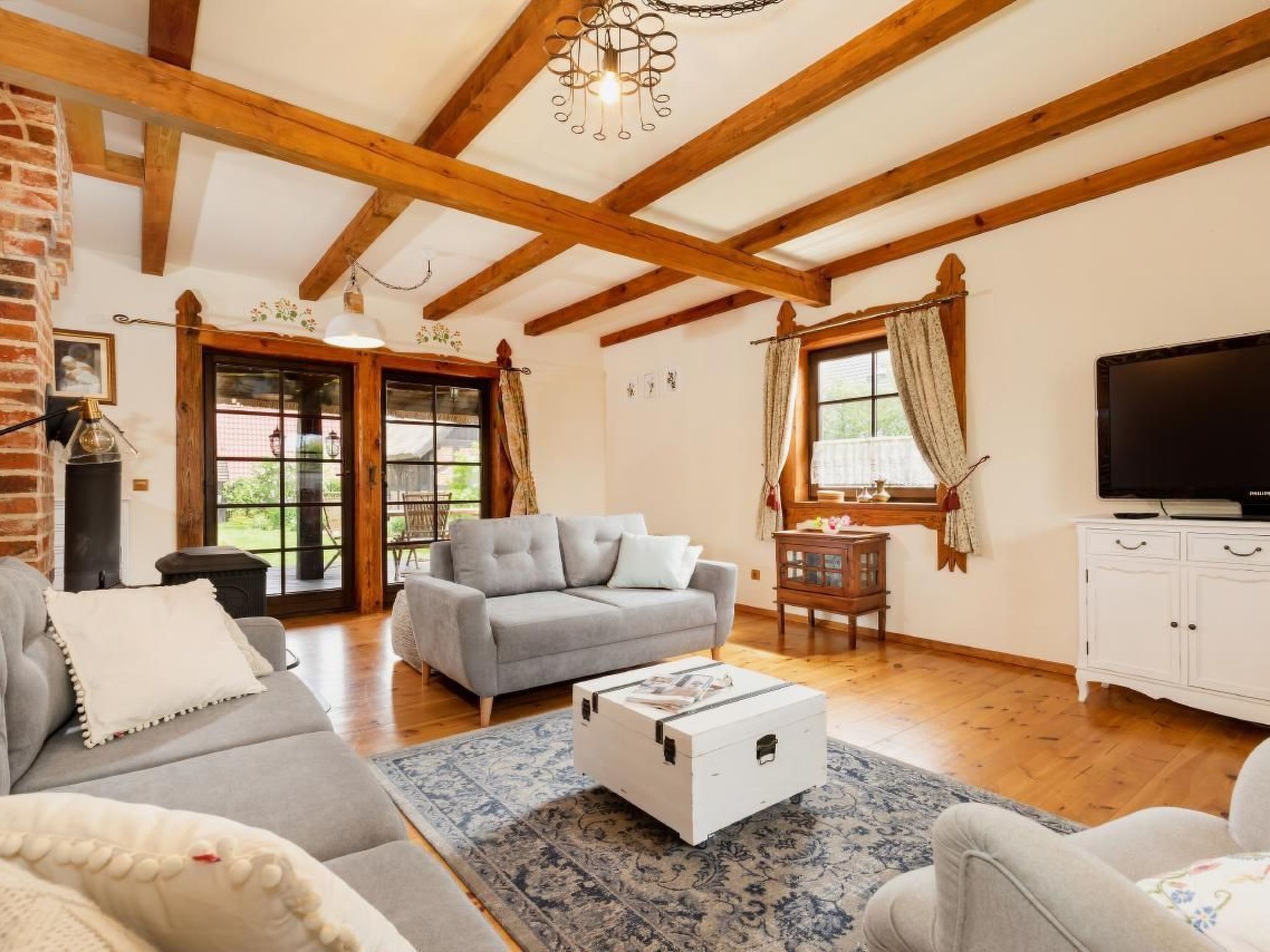 In Gąski mit Gepflegtem Garten-Binnen