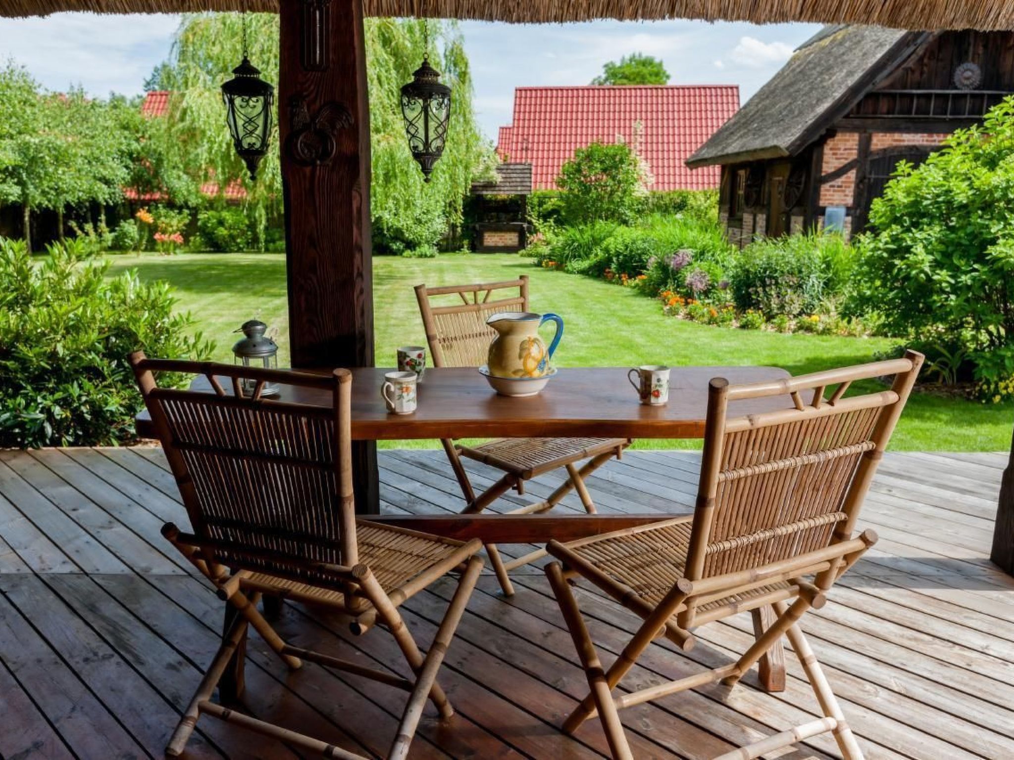 In Gąski mit Gepflegtem Garten-Dedans