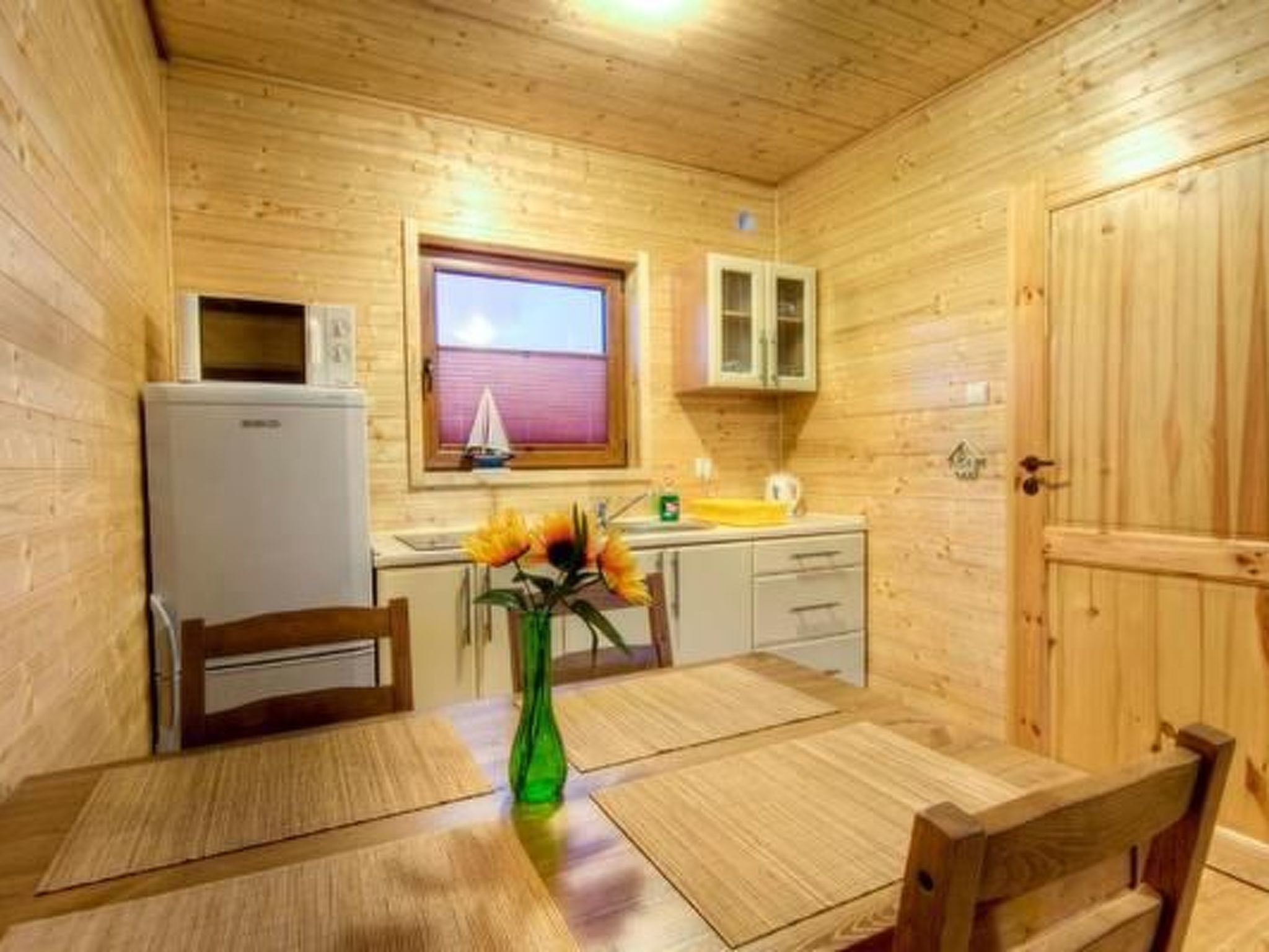 "Cottage3" in einem eingezäunten Gebiet-Binnen