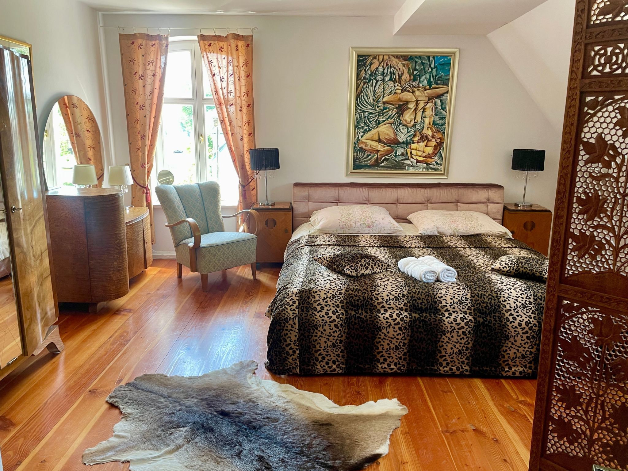 Anwesen mit Garten, Grill und Terrasse-Binnen