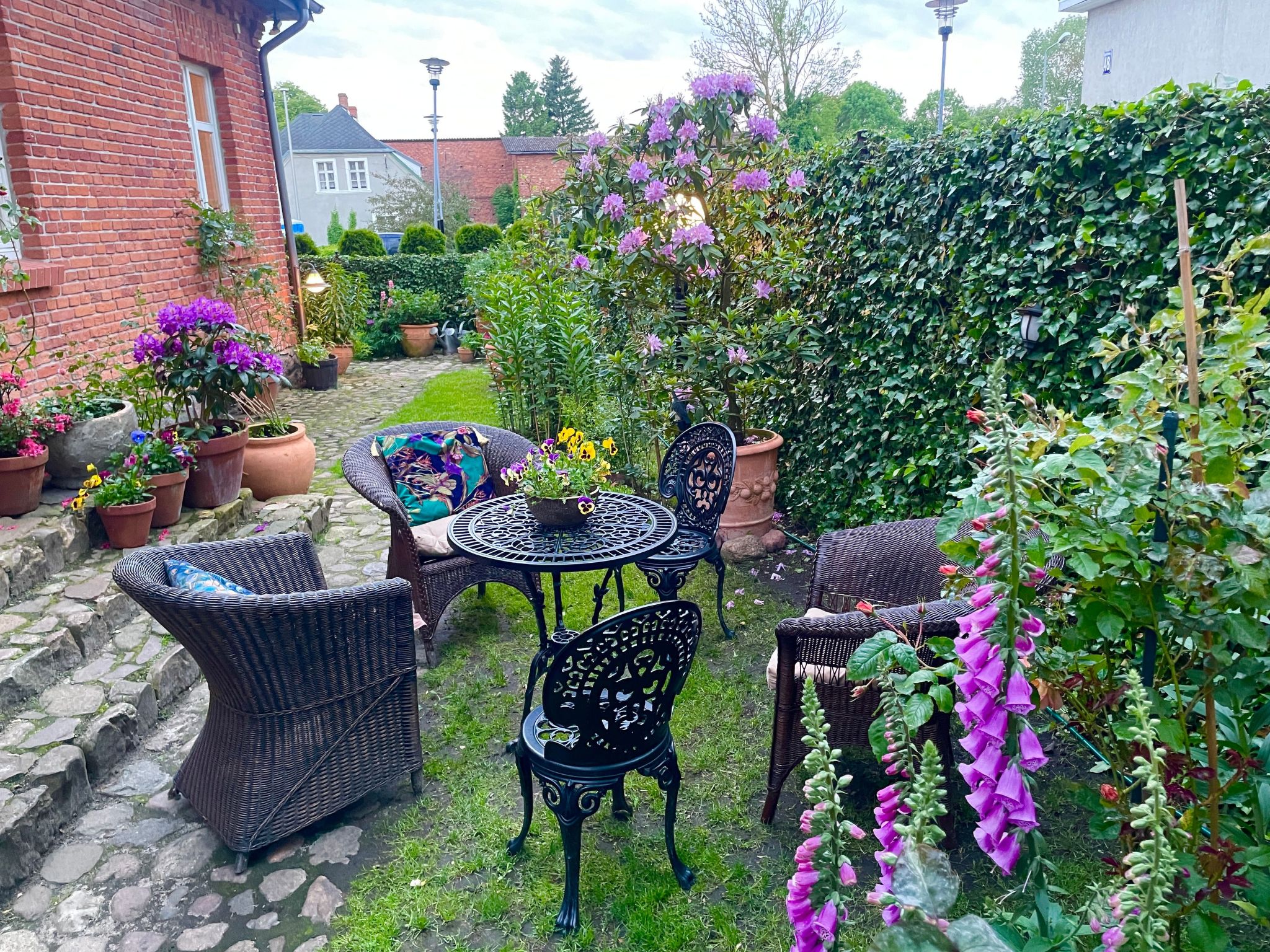 Anwesen mit Garten, Grill und Terrasse-Binnen