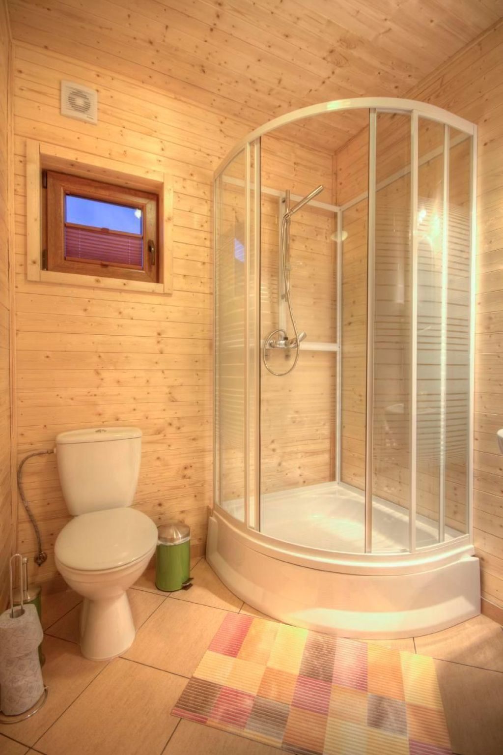 "Cottage2" in einem eingezäunten Gebiet-Binnen