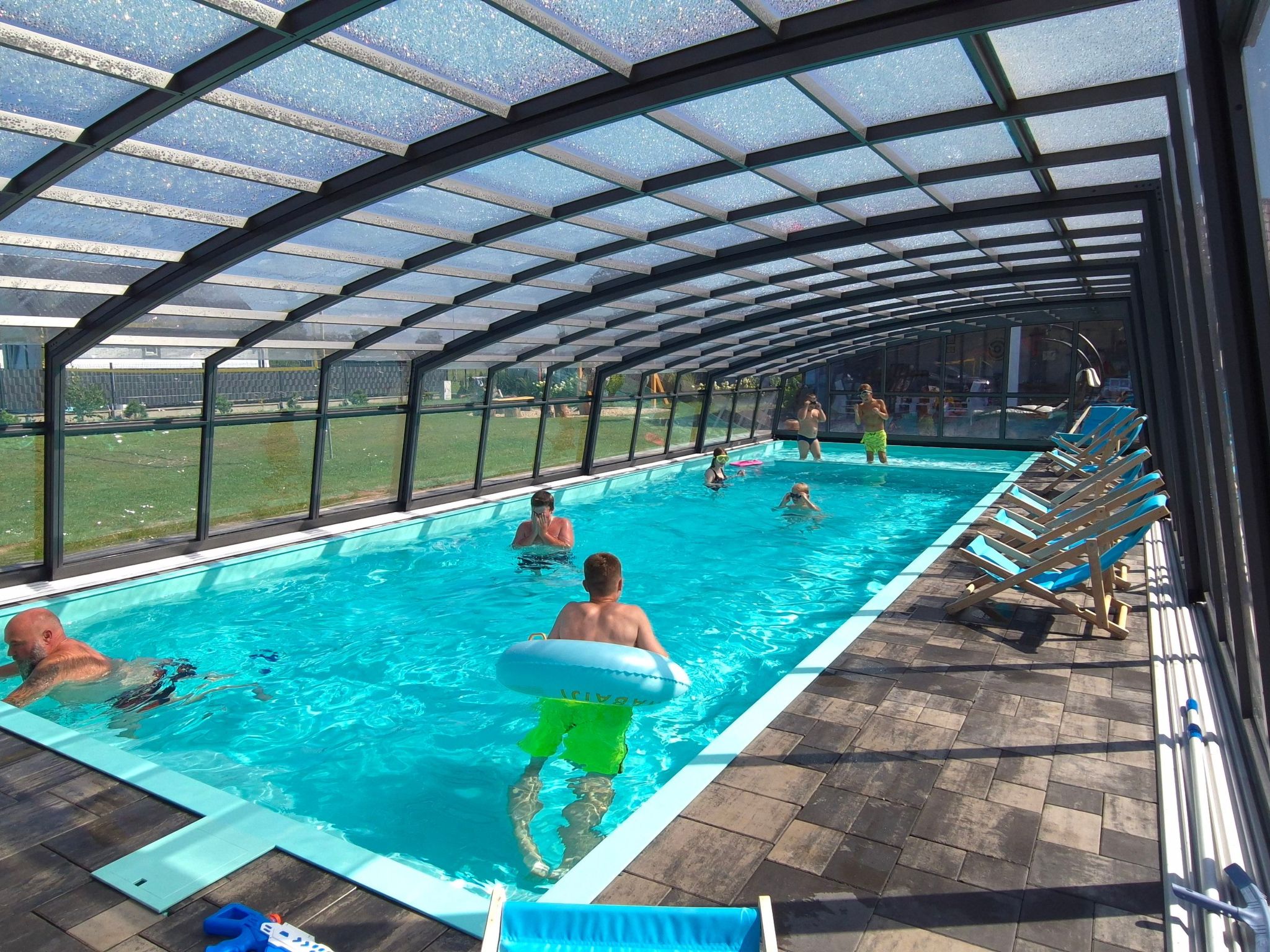 Mit Infinity-Pool-Binnen