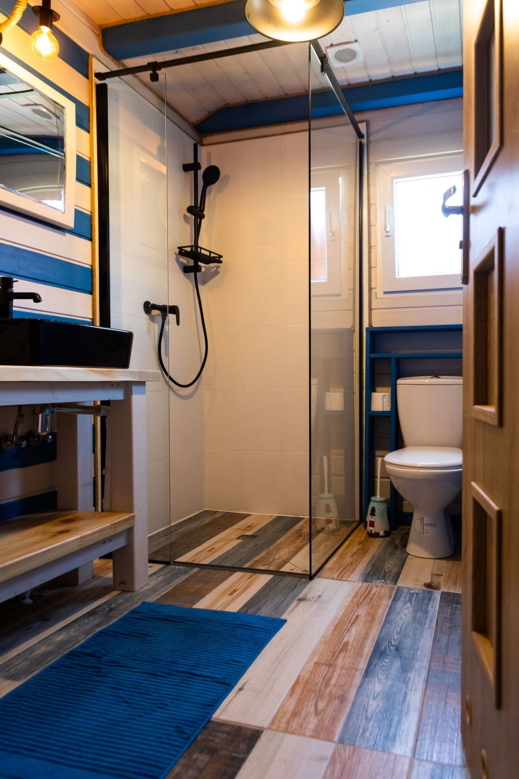 Mit Infinity-Pool-Binnen