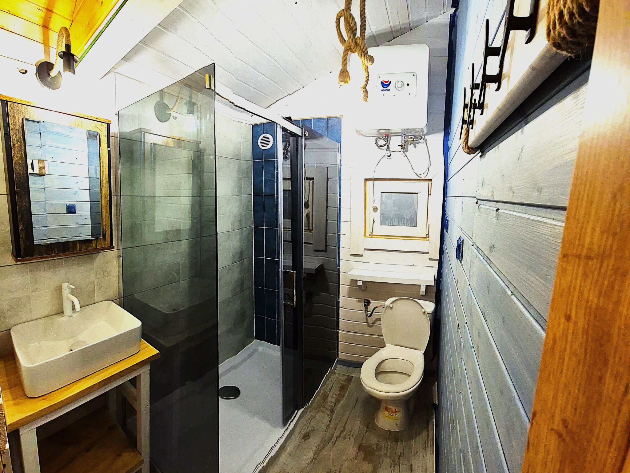 Für 5 Personen-Binnen