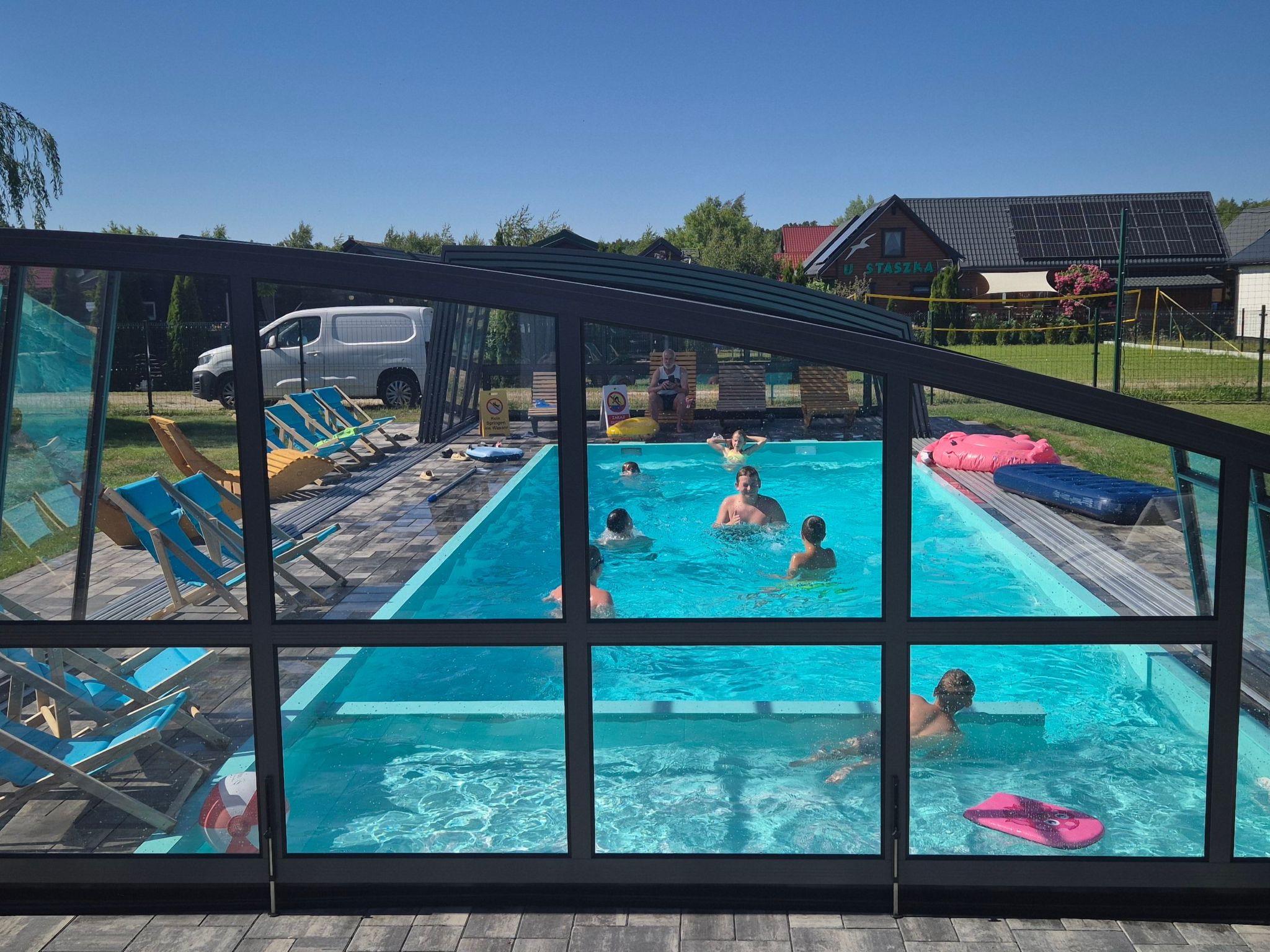 "New 5" mit Infinity-Pool-Binnen