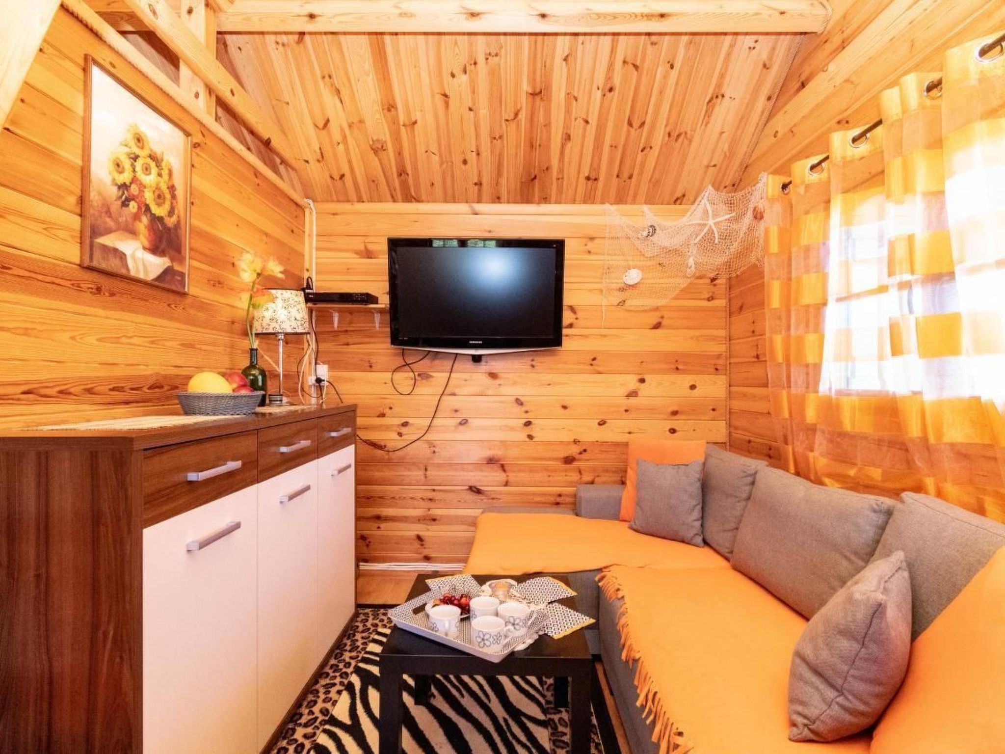 Haus in Gmina Postomino mit Garten und Terrasse-Inside