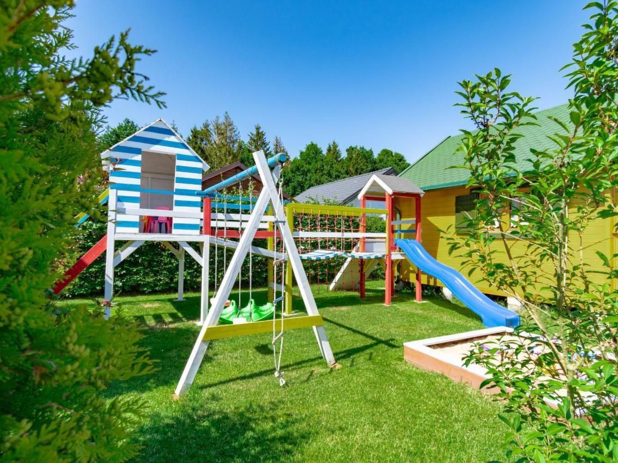 Haus in Gmina Postomino mit Garten und Terrasse-Dedans