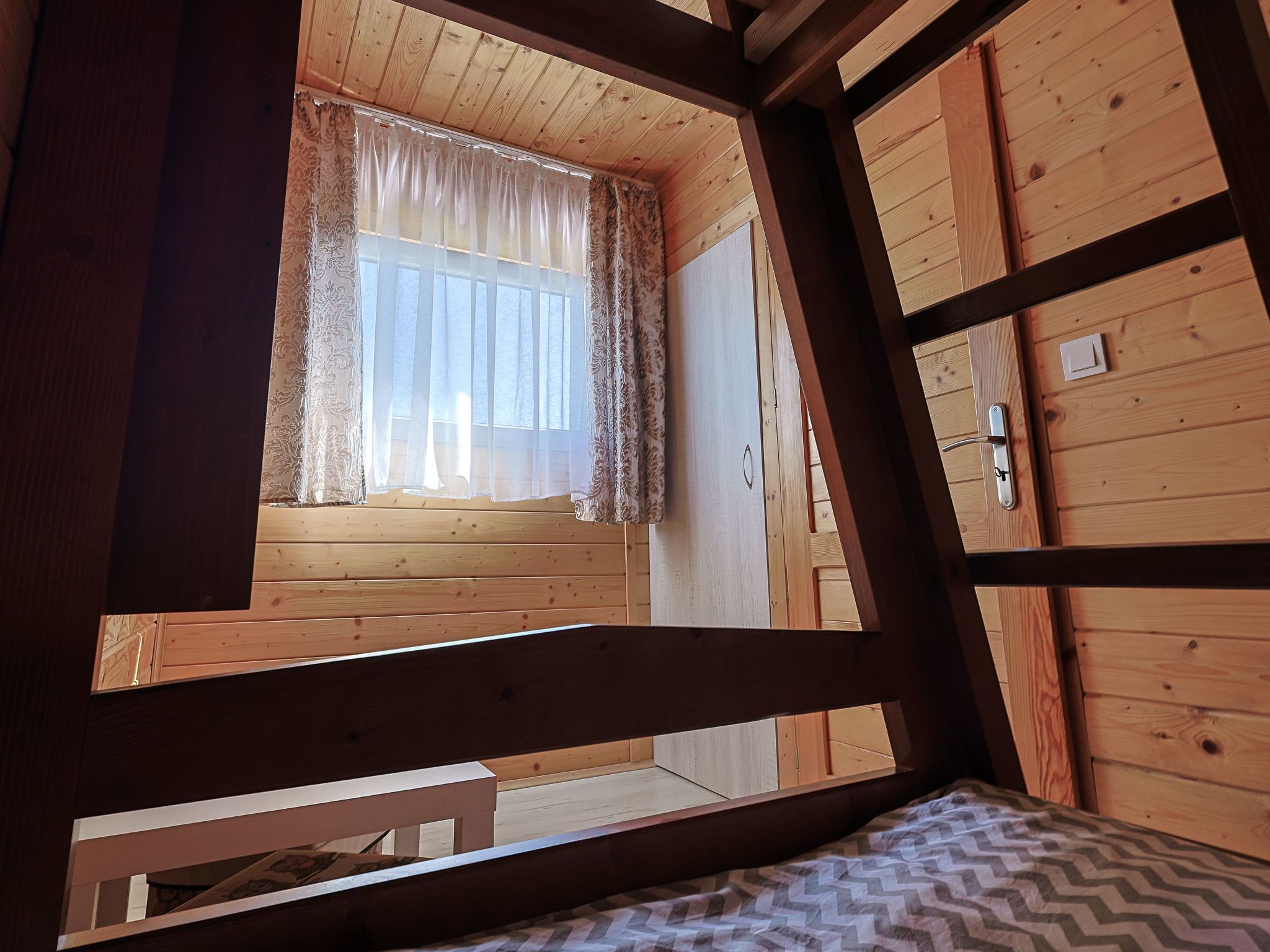 Wohnung "Aurora 4" z tarasem-Drinnen